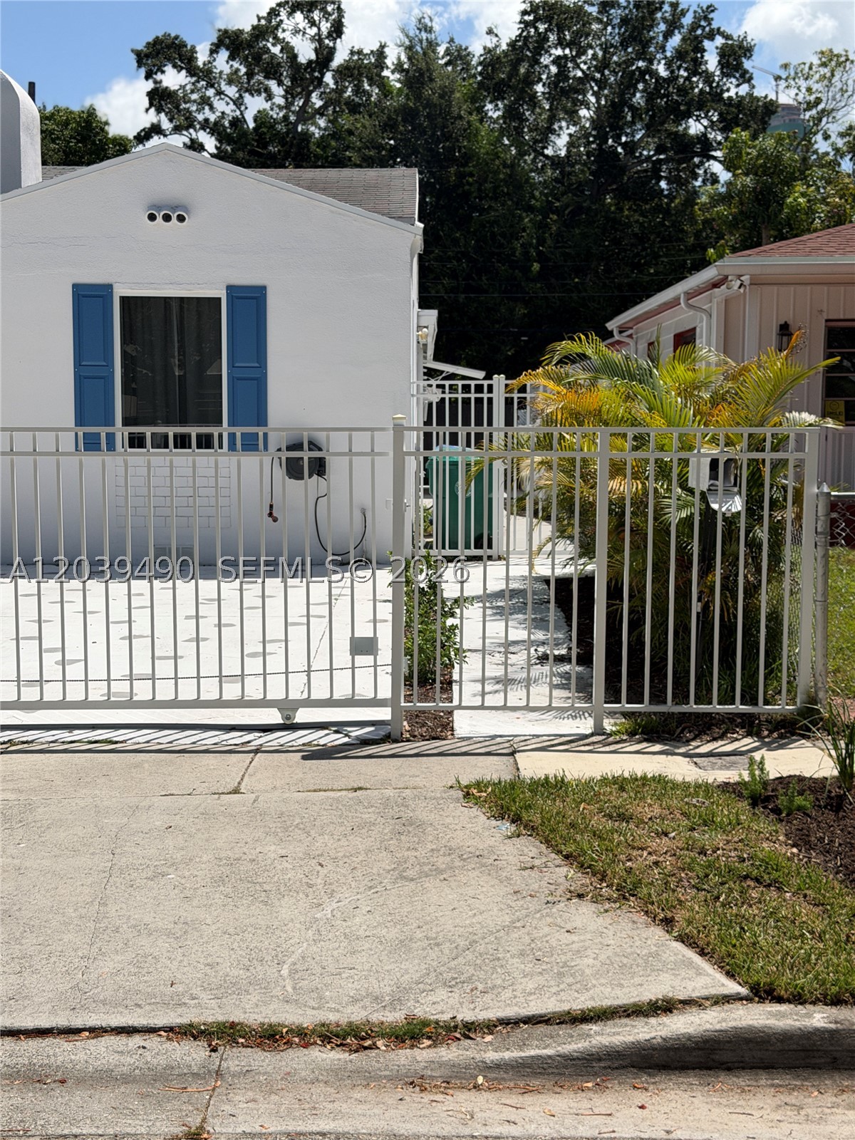 227 SW 26th Rd #Rear, Miami FL 33129