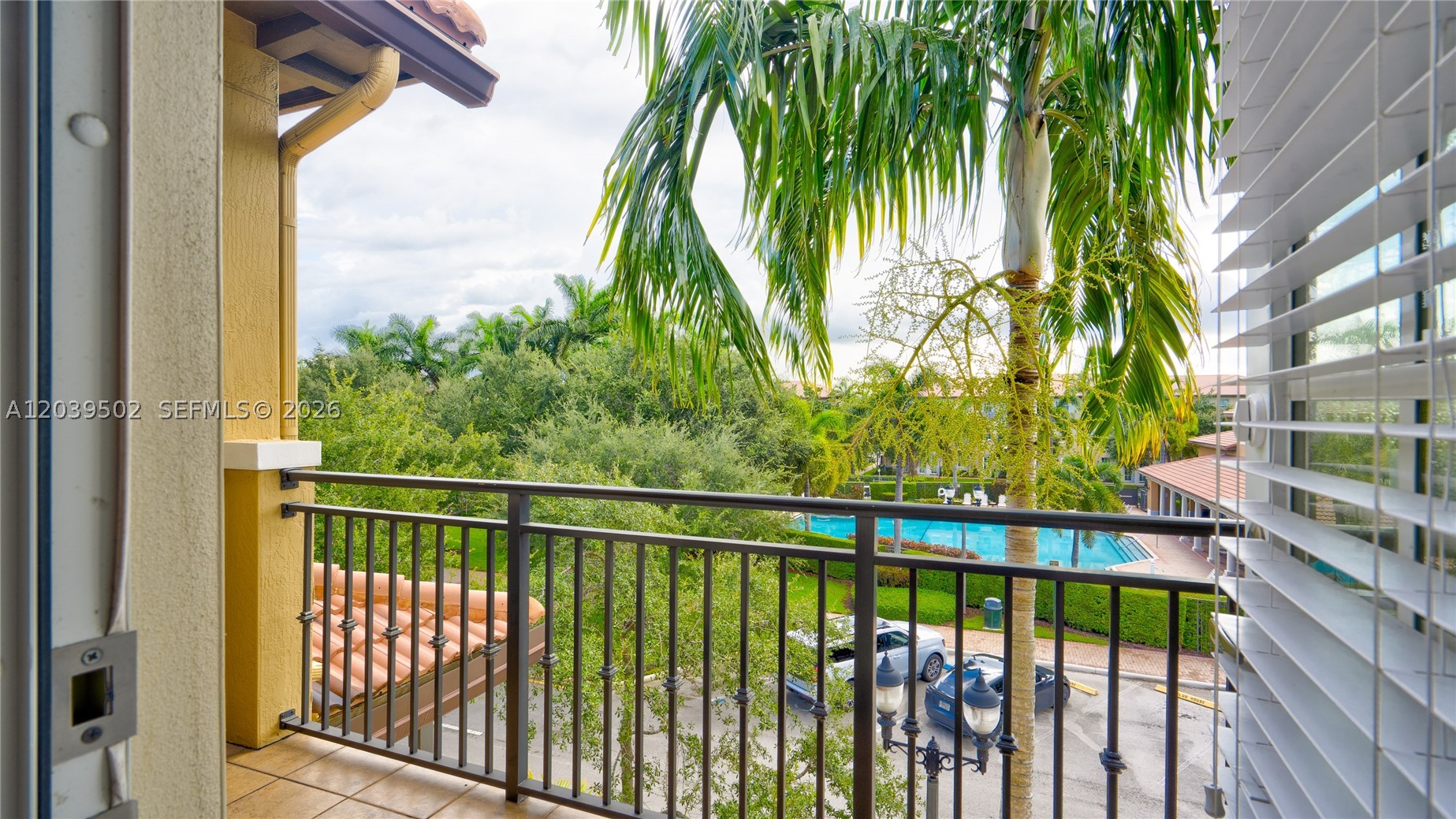 954 SW 147th Ave #2610, Pembroke Pines FL 33027