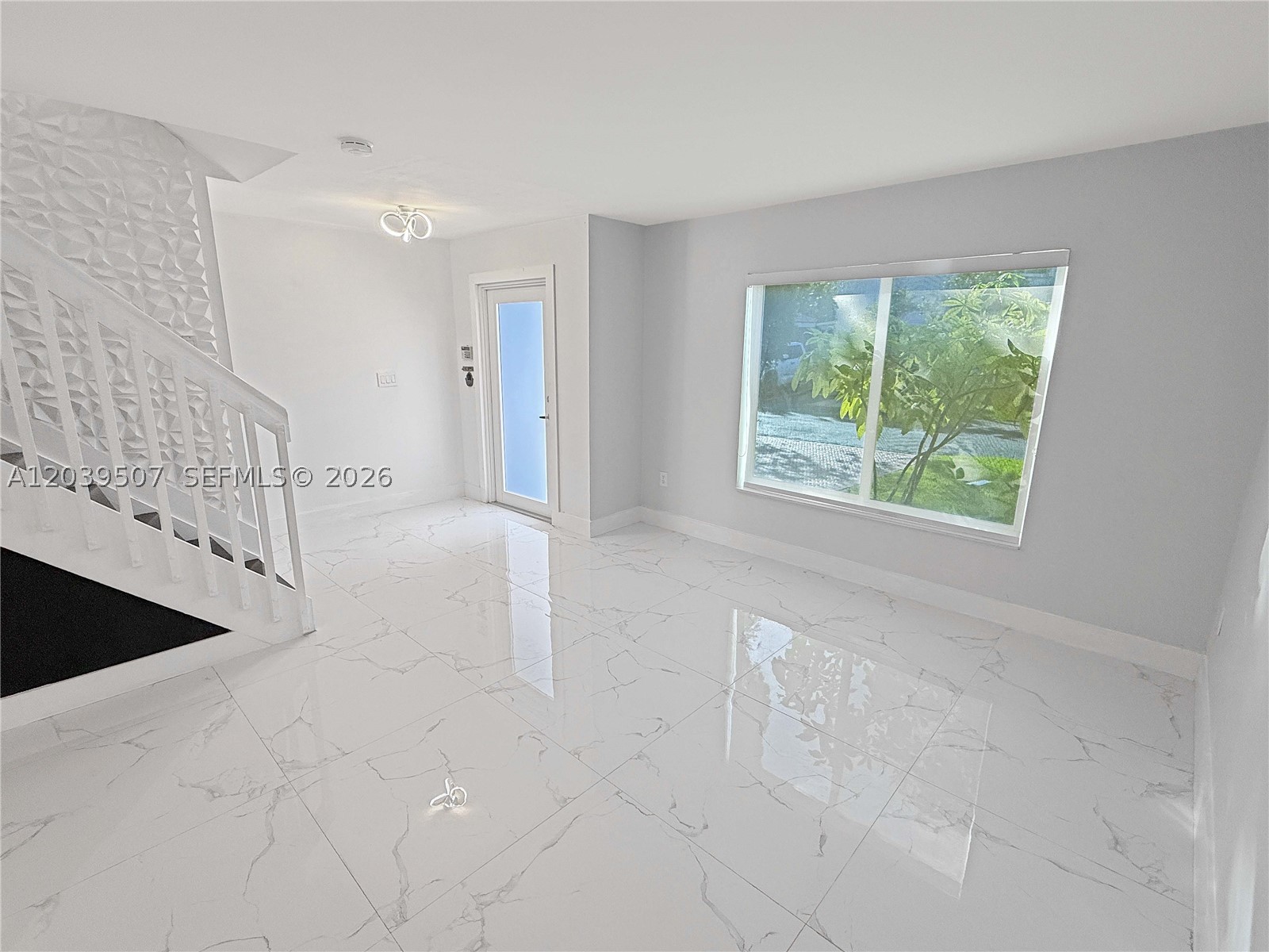 16330 SW 102nd St, Miami FL 33196