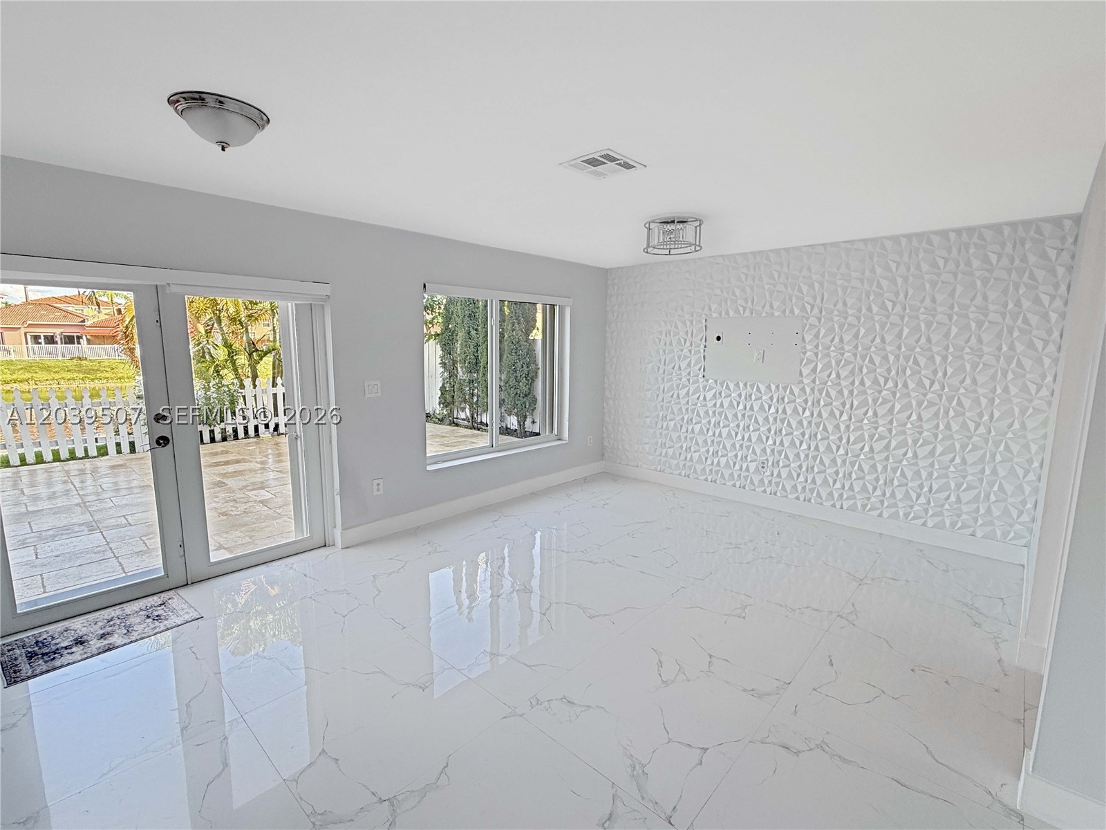 16330 SW 102nd St, Miami FL 33196