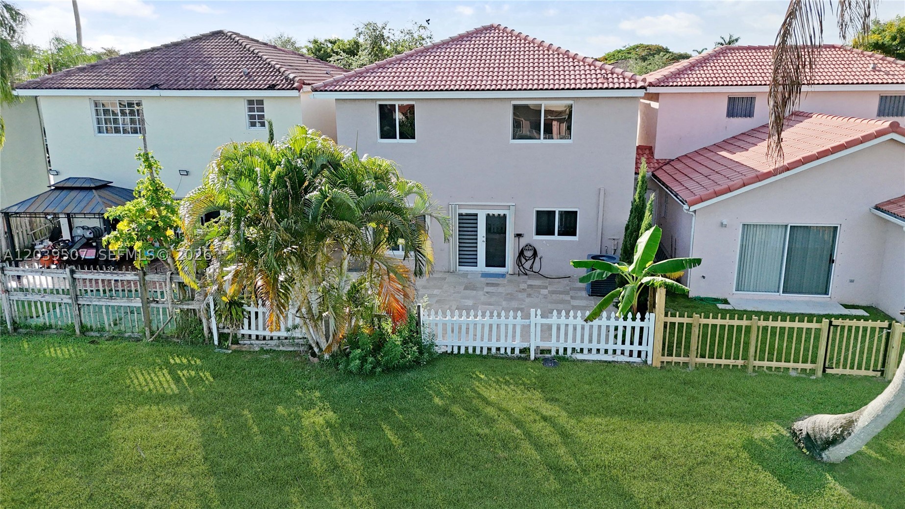16330 SW 102nd St, Miami FL 33196