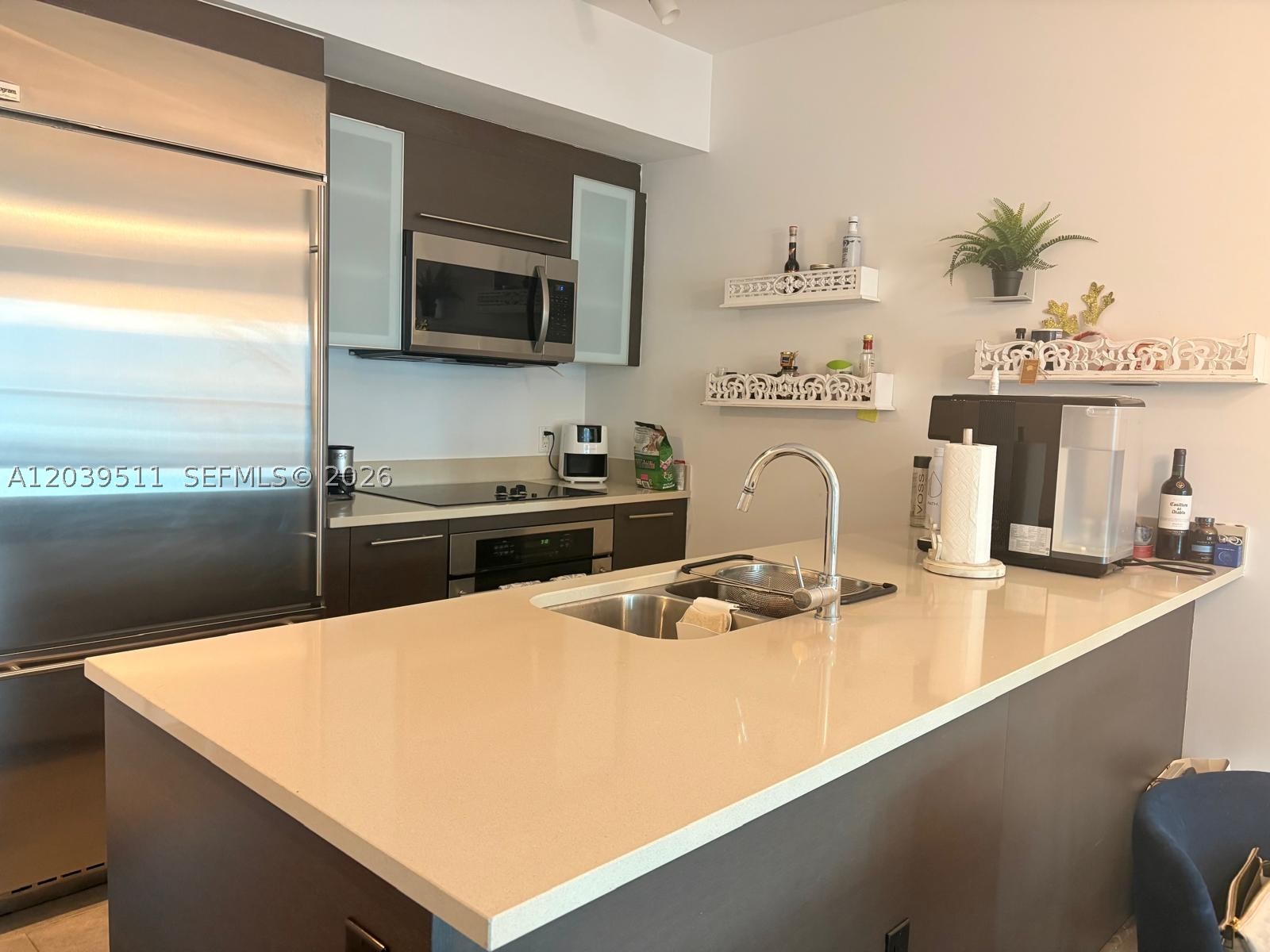 55 SE 6th St #1706, Miami FL 33131
