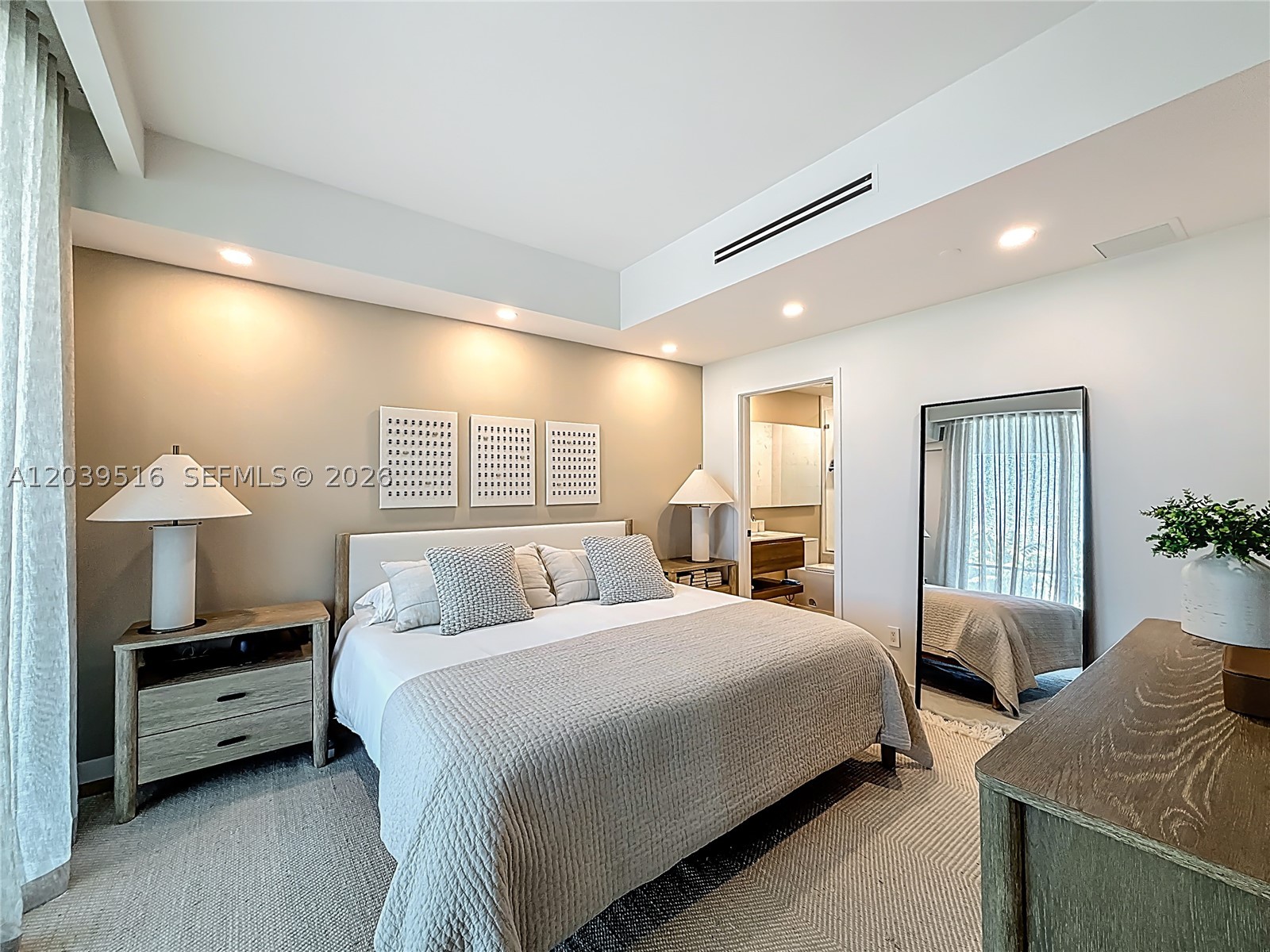 350 Ocean Dr #305N, Key Biscayne FL 33149