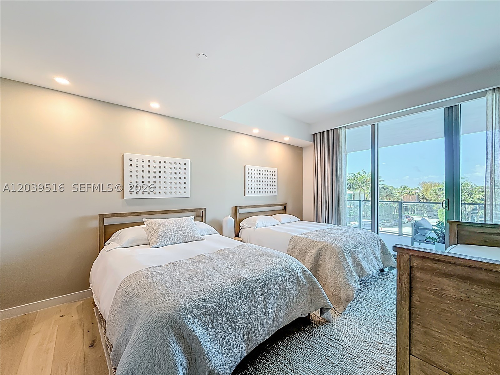 350 Ocean Dr #305N, Key Biscayne FL 33149