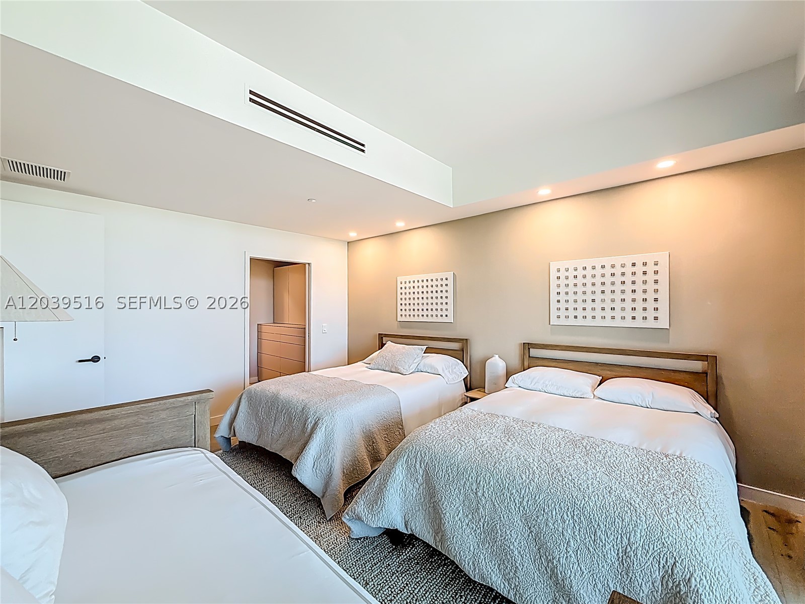 350 Ocean Dr #305N, Key Biscayne FL 33149