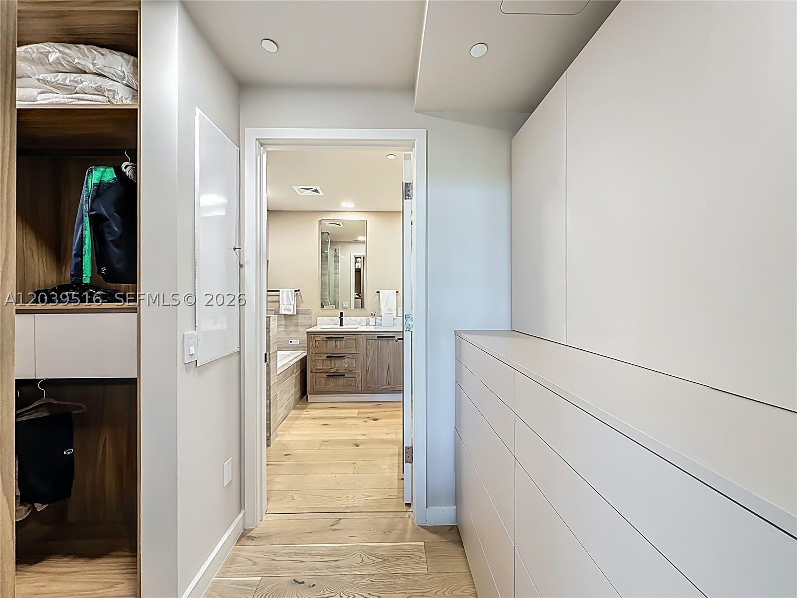 350 Ocean Dr #305N, Key Biscayne FL 33149