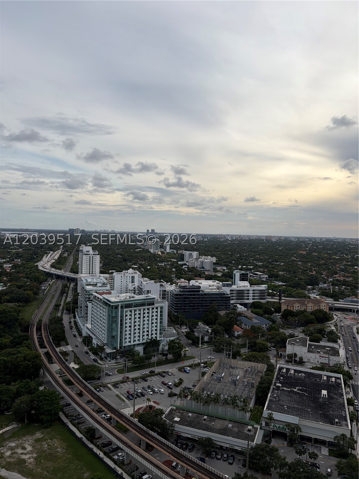 60 SW 13th St #2819, Miami FL 33130