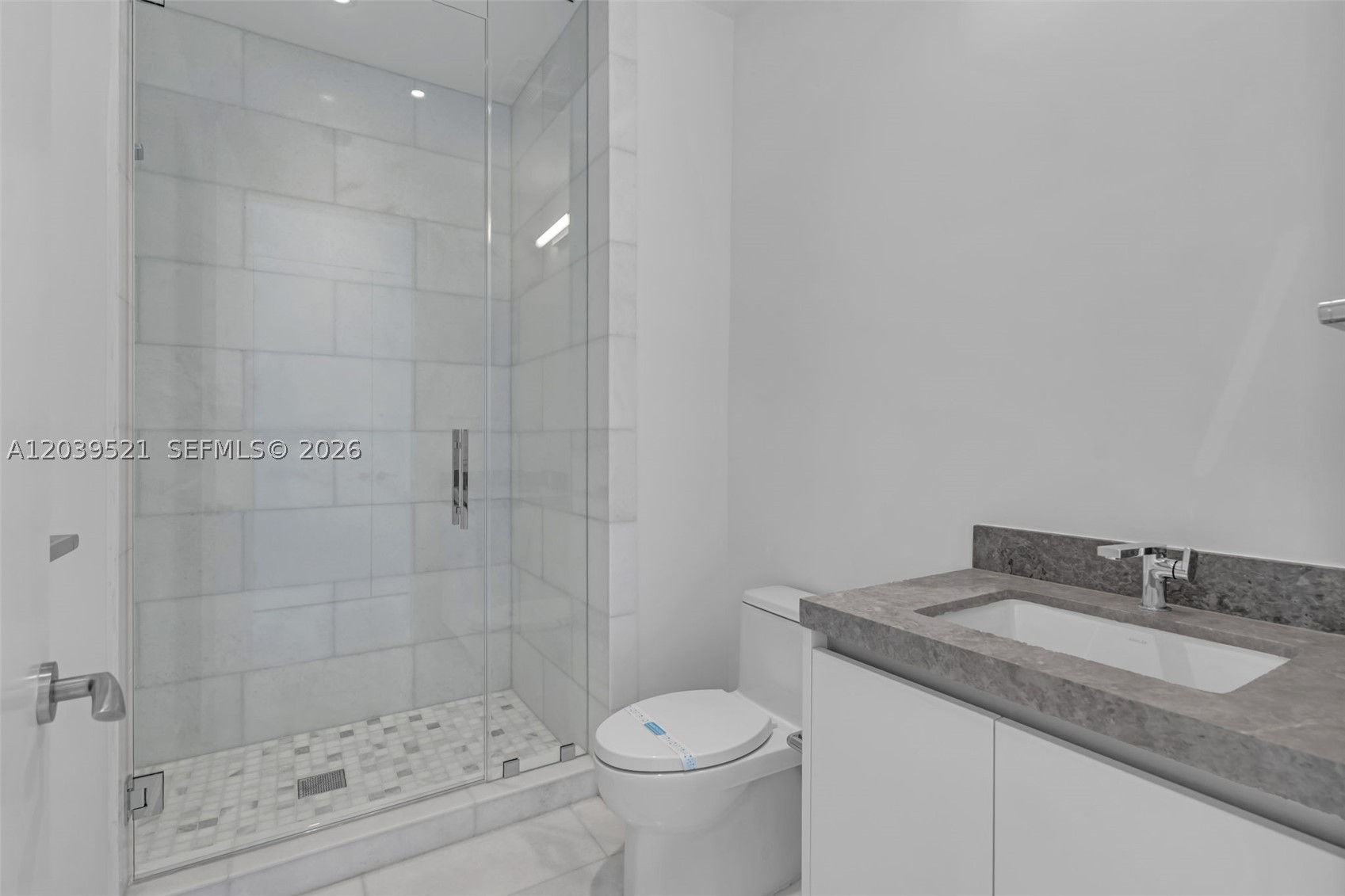 Miami FL 33129 - A12039521