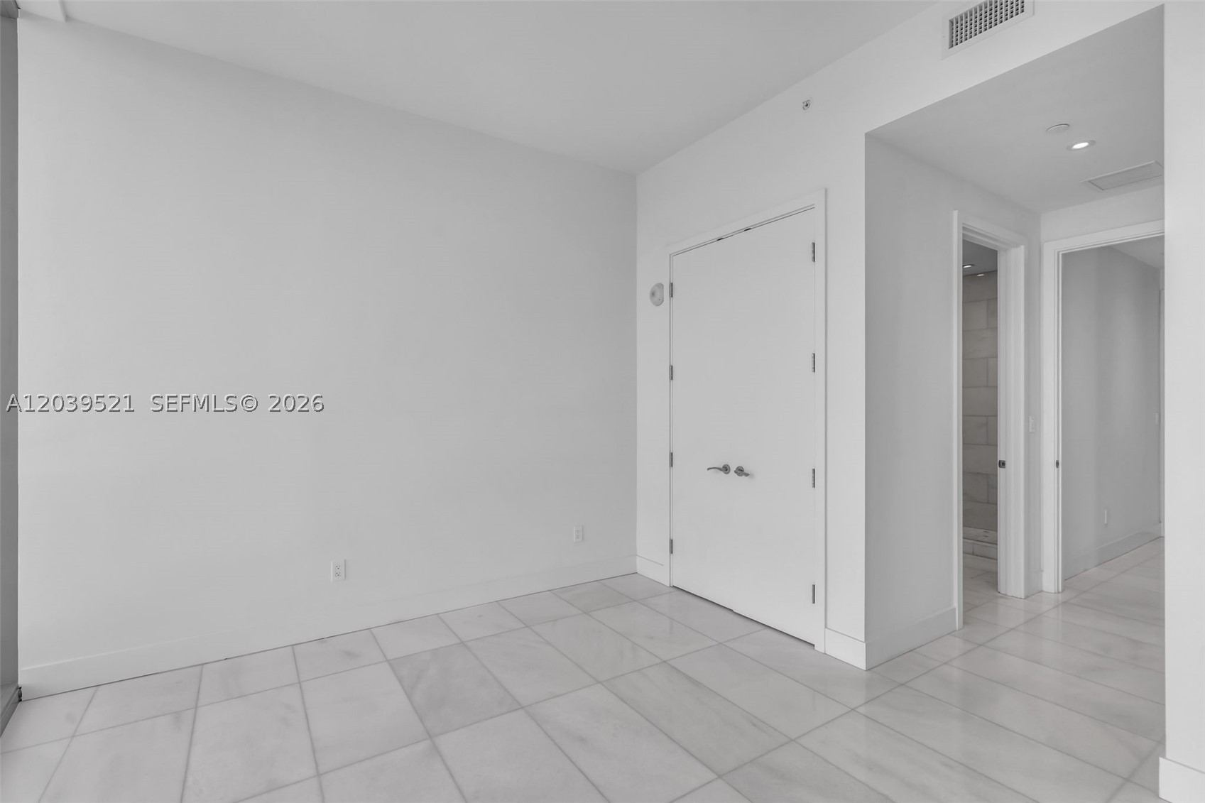 Miami FL 33129 - A12039521