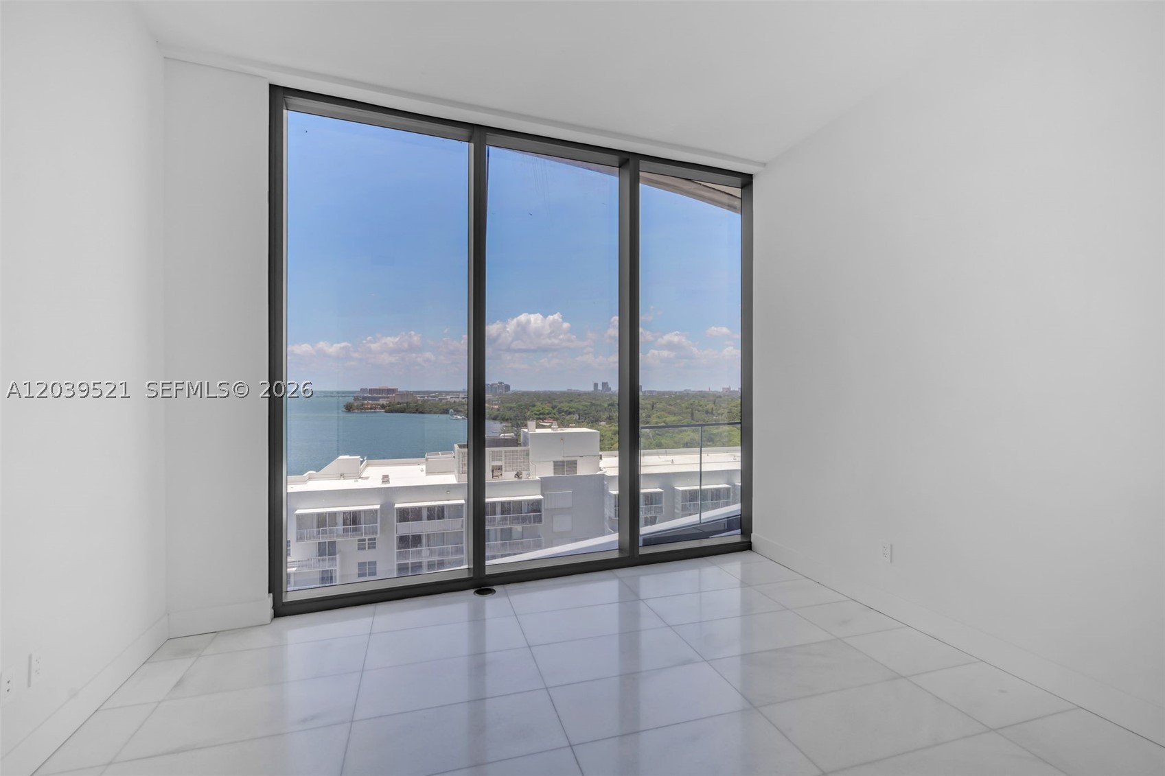 Miami FL 33129 - A12039521