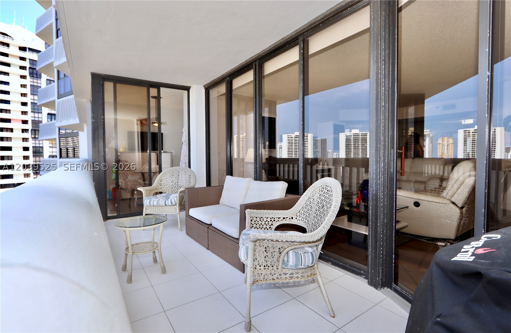 1000 Island Blvd #2005, Aventura FL 33160