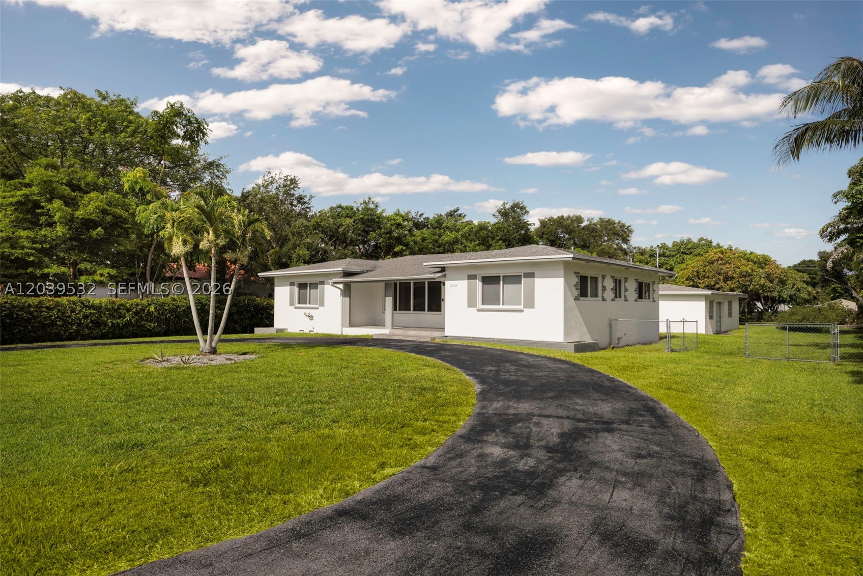 7840 SW 71st Ave, Miami FL 33143