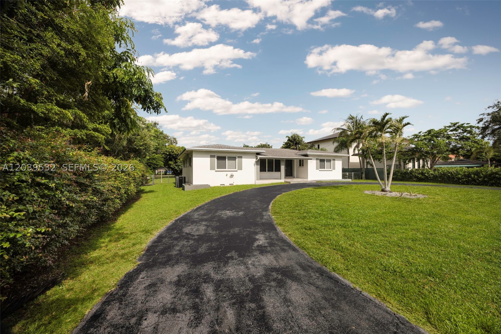 7840 SW 71st Ave, Miami FL 33143