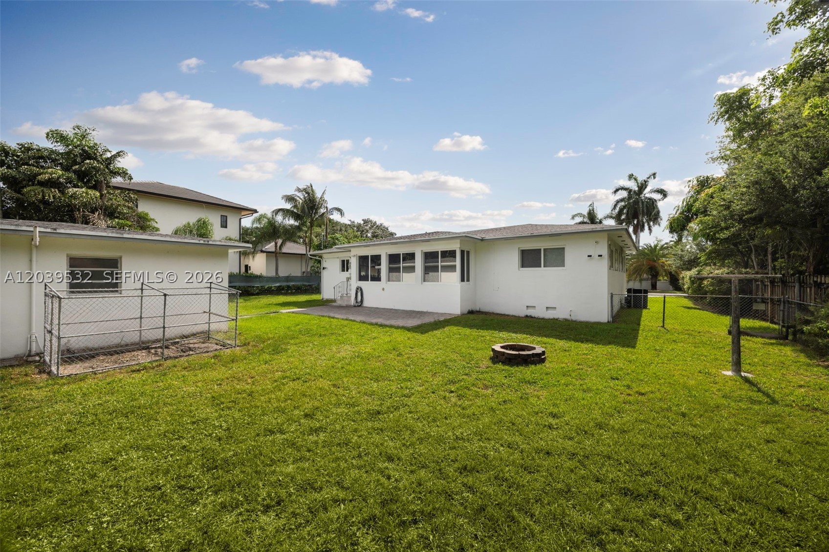 7840 SW 71st Ave, Miami FL 33143