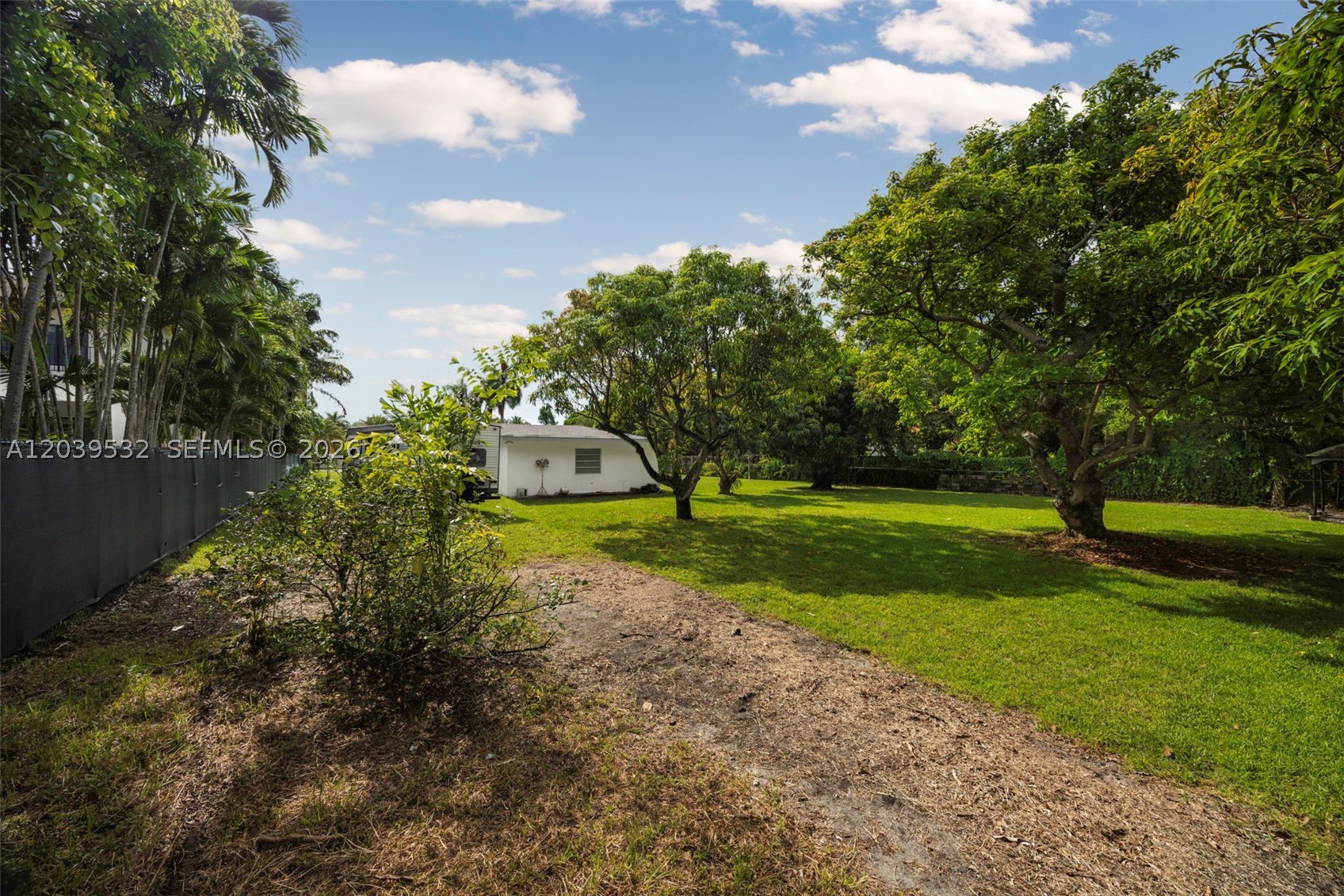7840 SW 71st Ave, Miami FL 33143