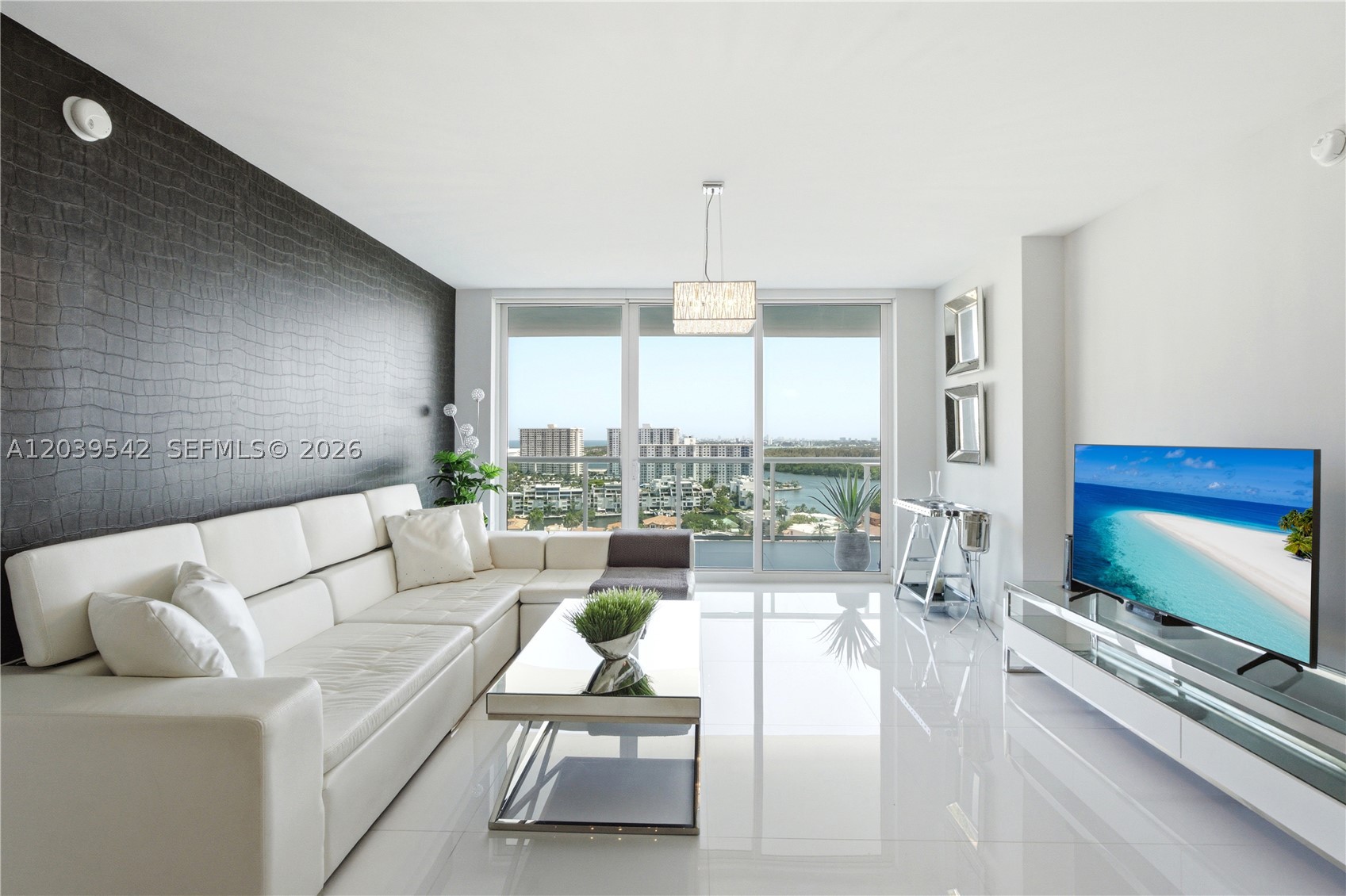 400 Sunny Isles Blvd #1817, Sunny Isles Beach FL 33160