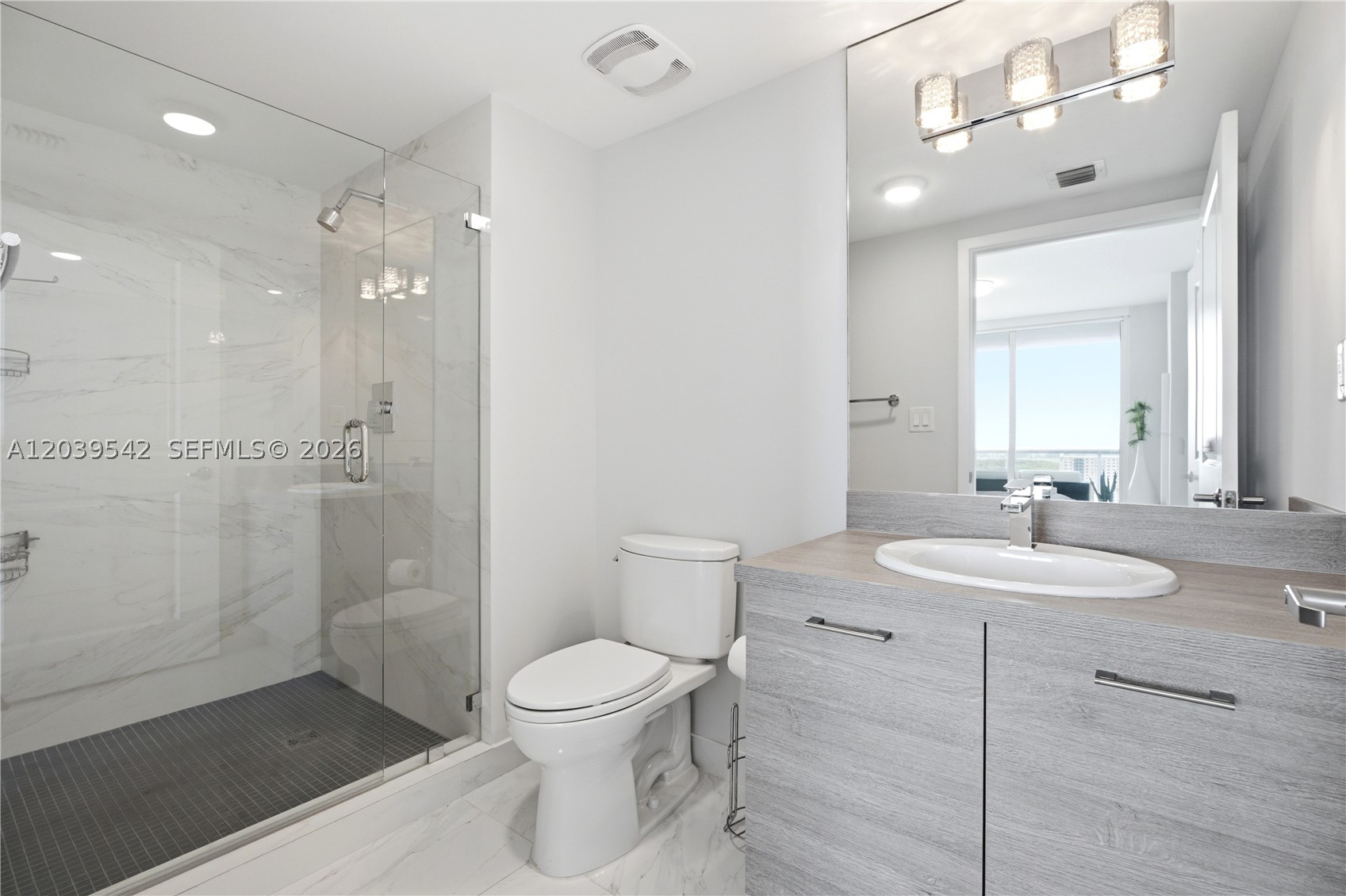400 Sunny Isles Blvd #1817, Sunny Isles Beach FL 33160