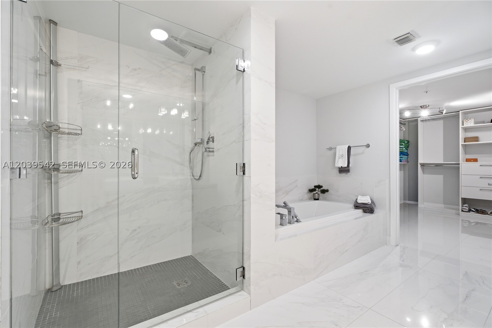 400 Sunny Isles Blvd #1817, Sunny Isles Beach FL 33160