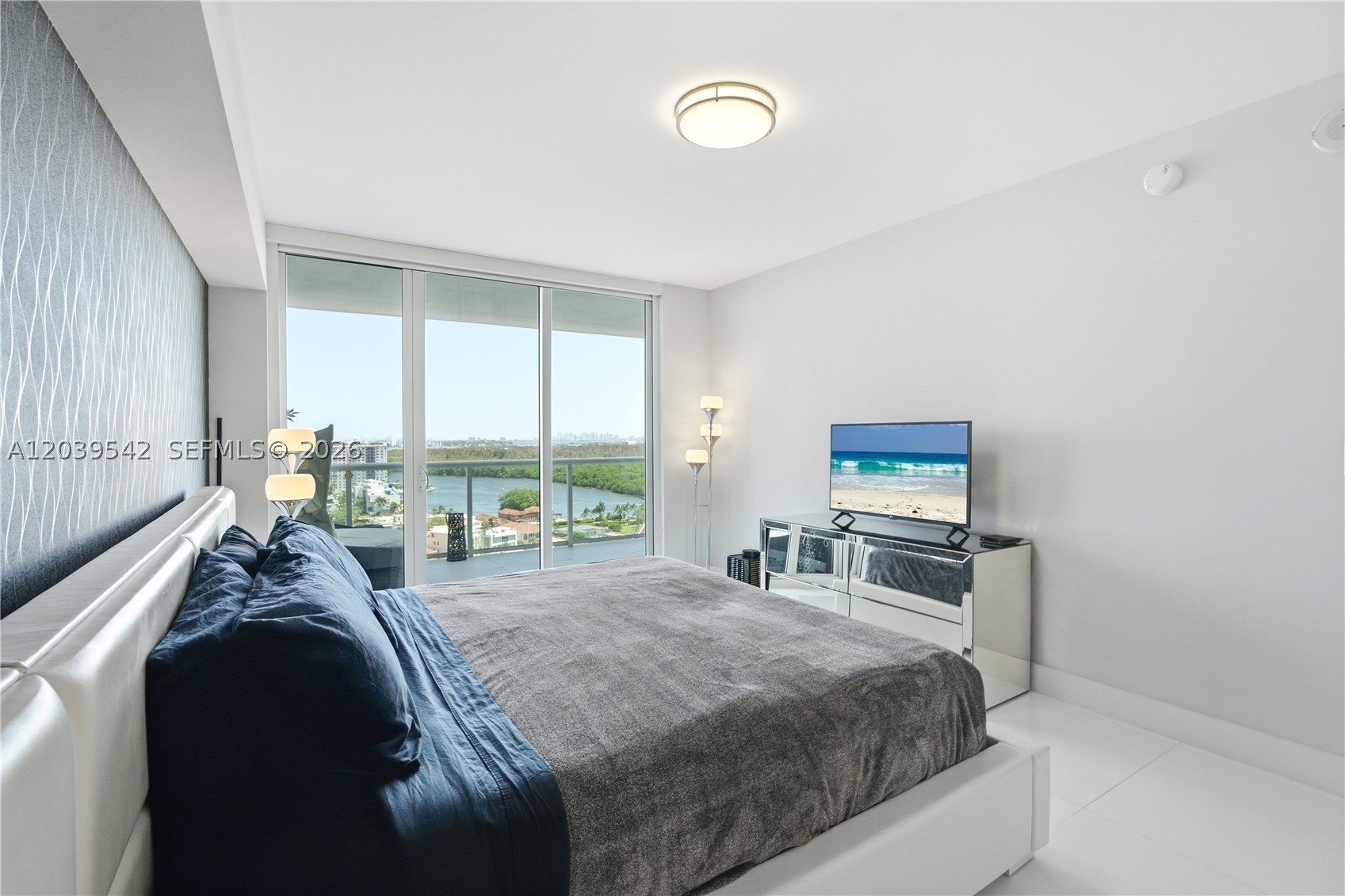 400 Sunny Isles Blvd #1817, Sunny Isles Beach FL 33160
