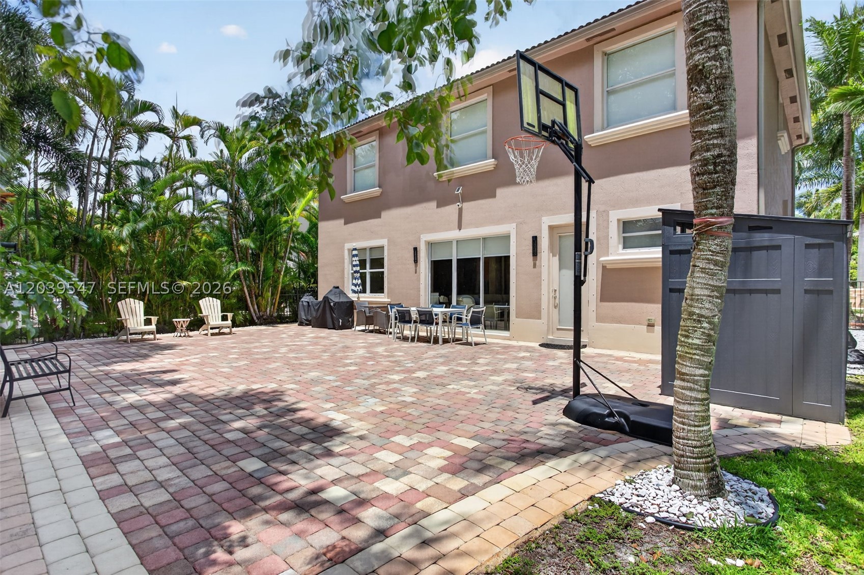 4907 Cypress Way, Coconut Creek FL 33073