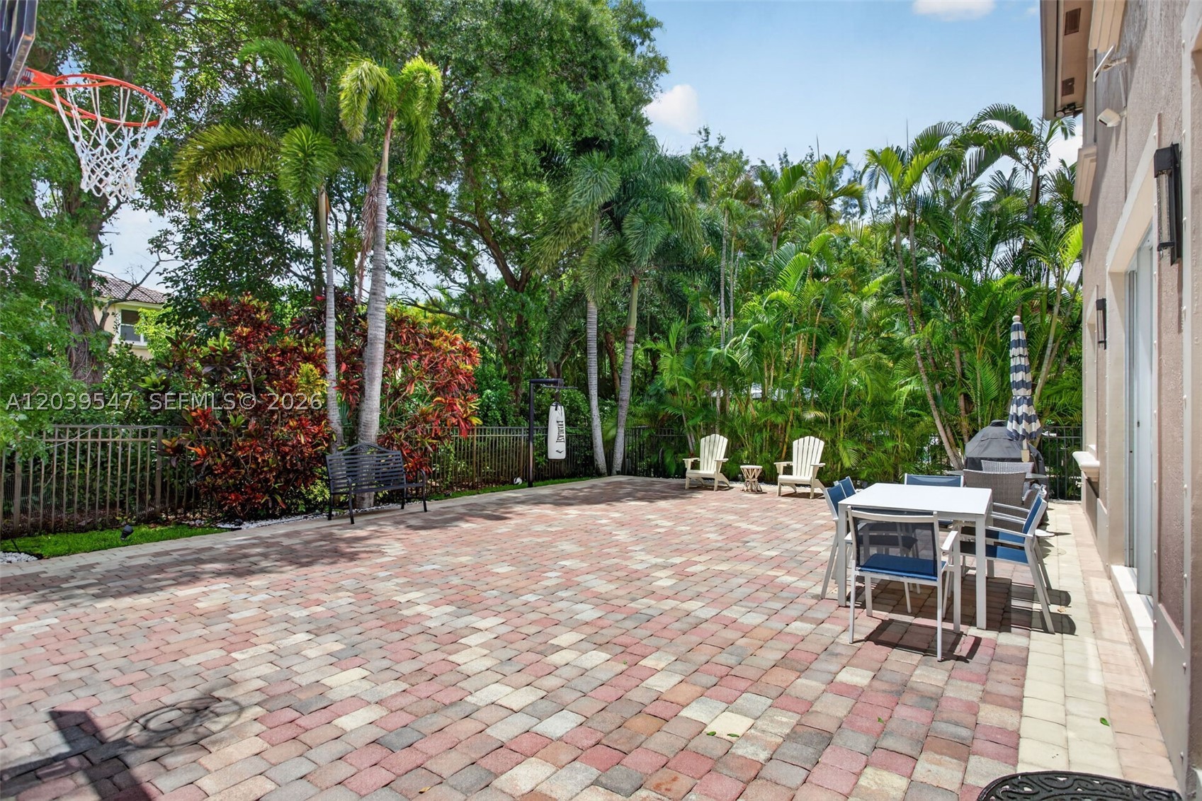 4907 Cypress Way, Coconut Creek FL 33073