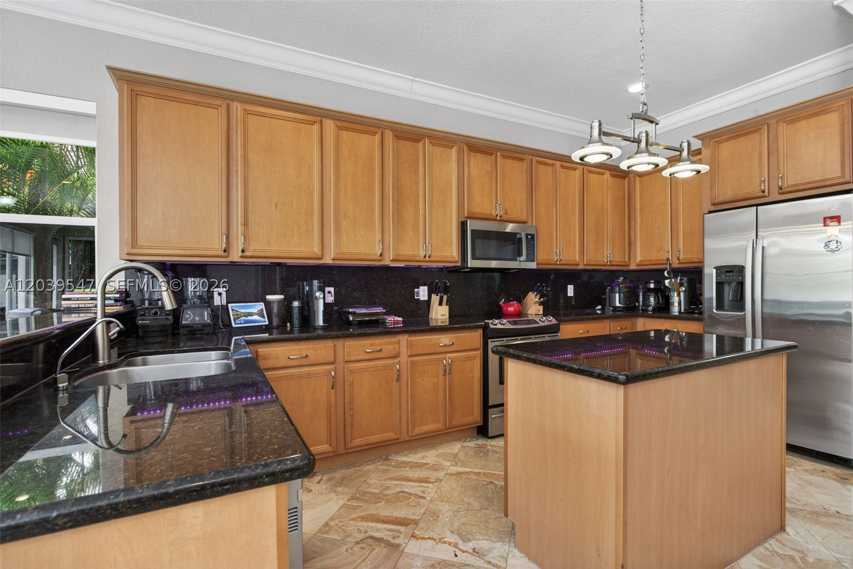 4907 Cypress Way, Coconut Creek FL 33073