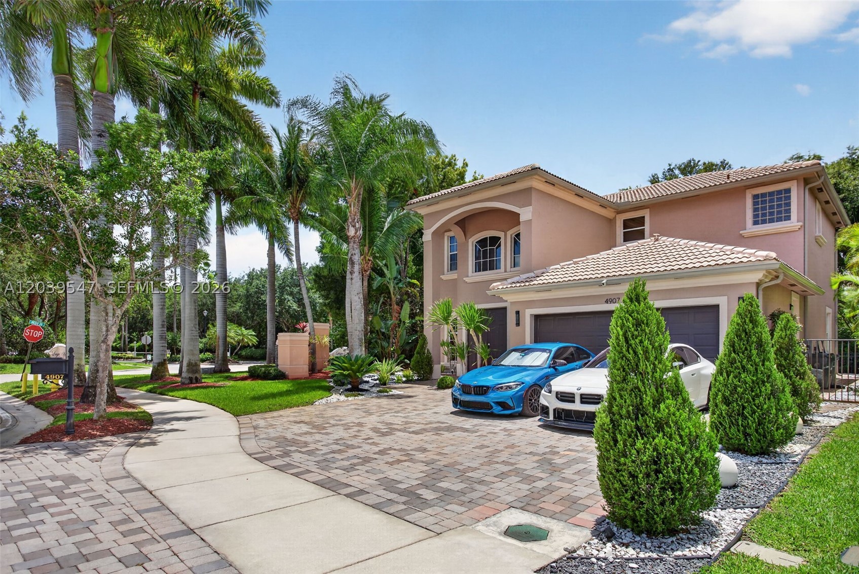 4907 Cypress Way, Coconut Creek FL 33073
