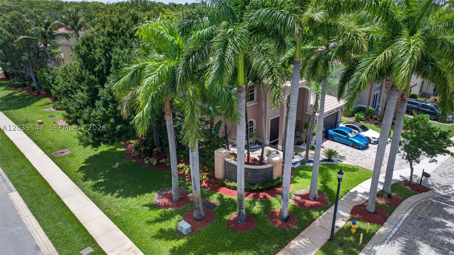 4907 Cypress Way, Coconut Creek FL 33073