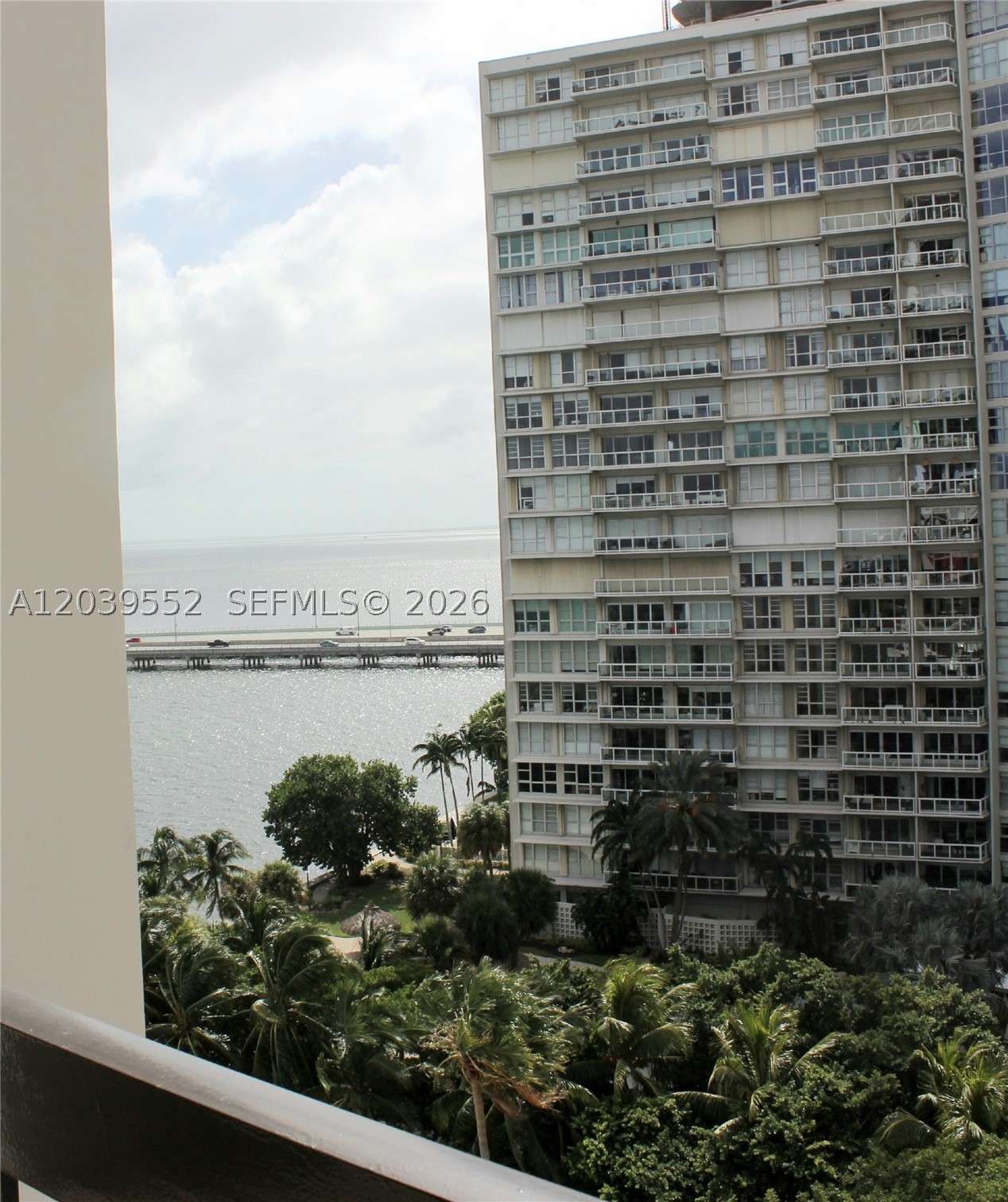 2333 Brickell Ave #1004, Miami FL 33129