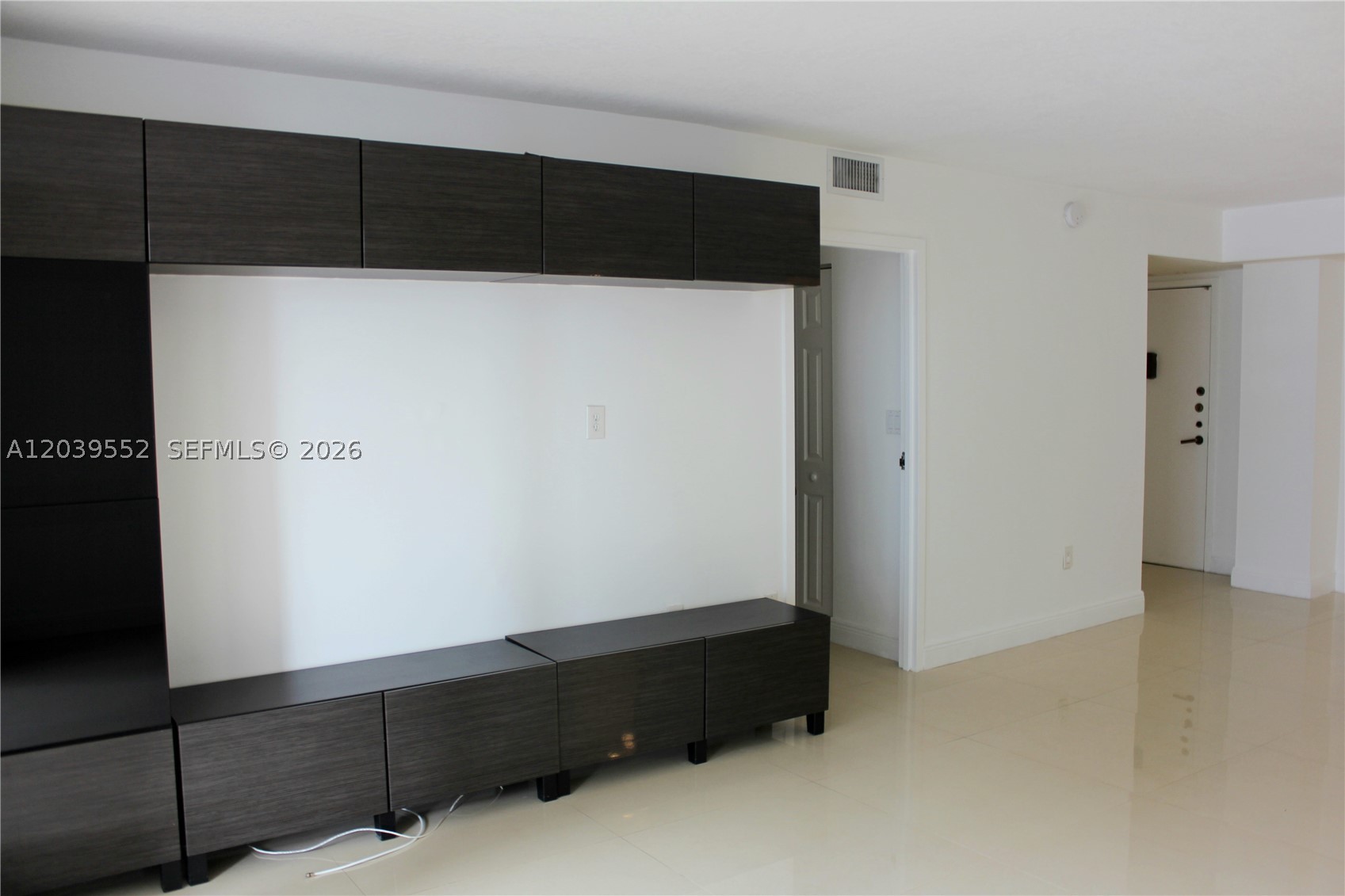 2333 Brickell Ave #1004, Miami FL 33129