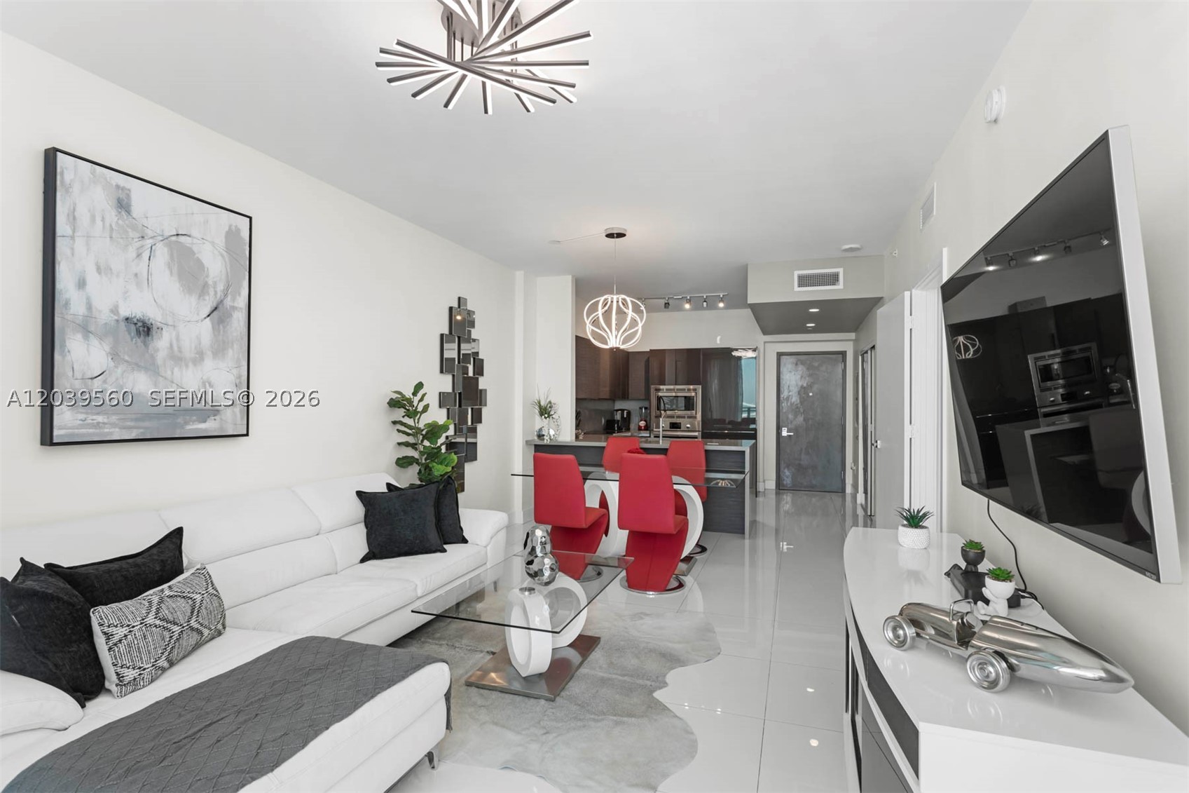 1080 Brickell Ave #4103, Miami FL 33131