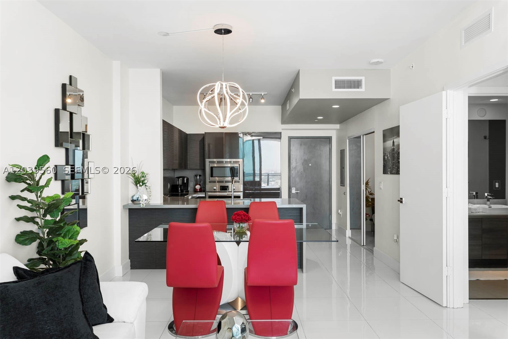 1080 Brickell Ave #4103, Miami FL 33131