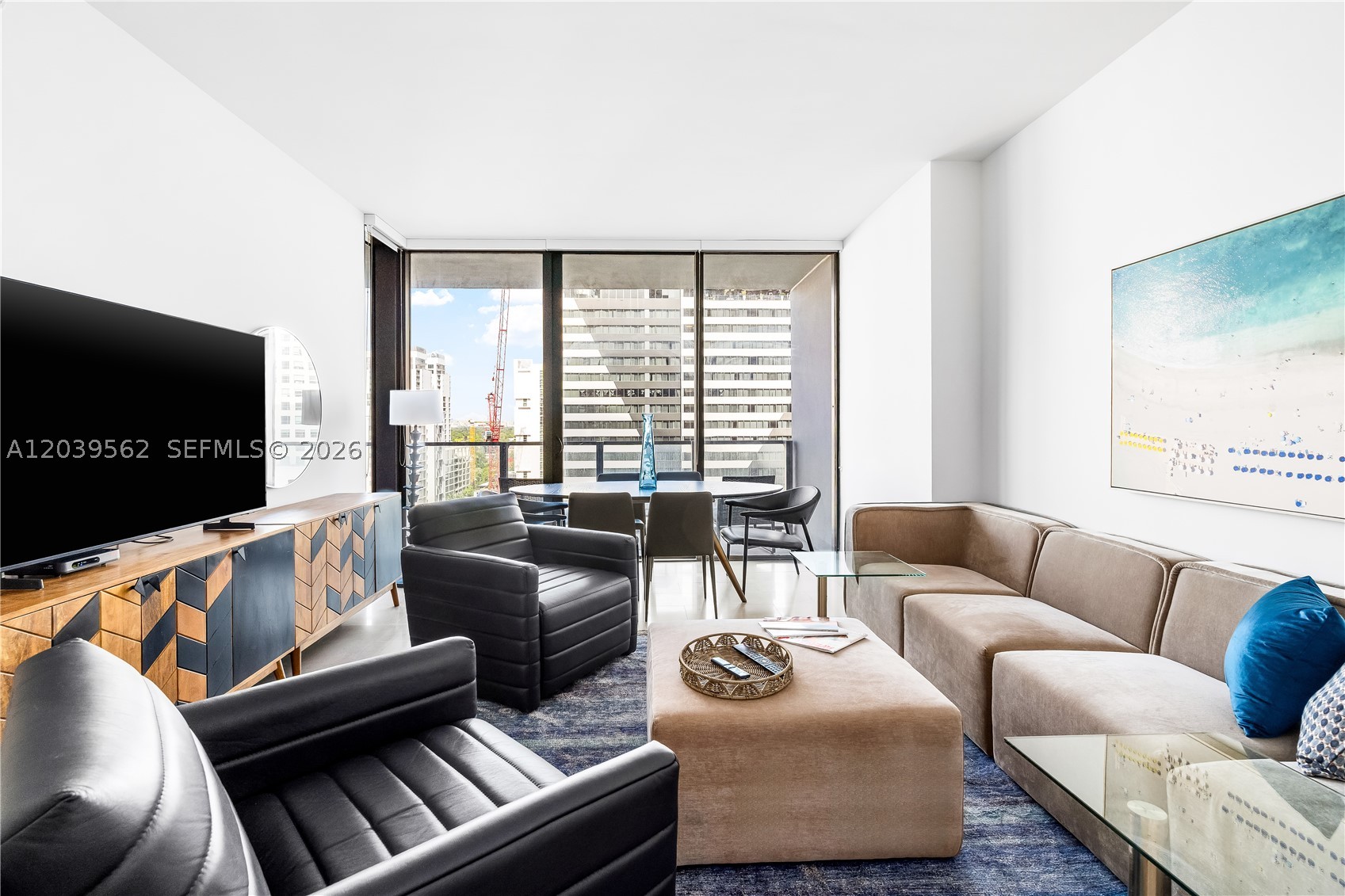 88 SW 7th St #1006, Miami FL 33130
