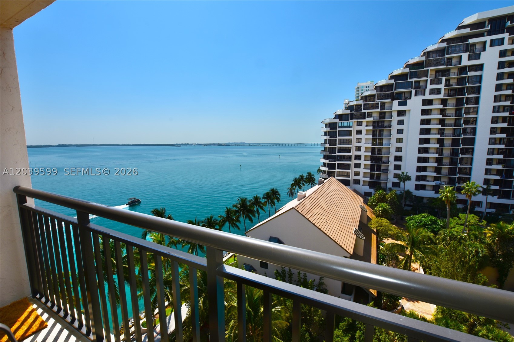 540 Brickell Key Dr #1025, Miami FL 33131