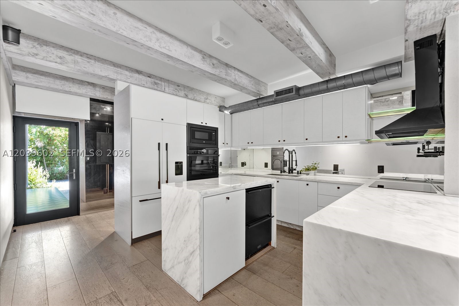6011 N Bayshore Dr #8-D, Miami FL 33137