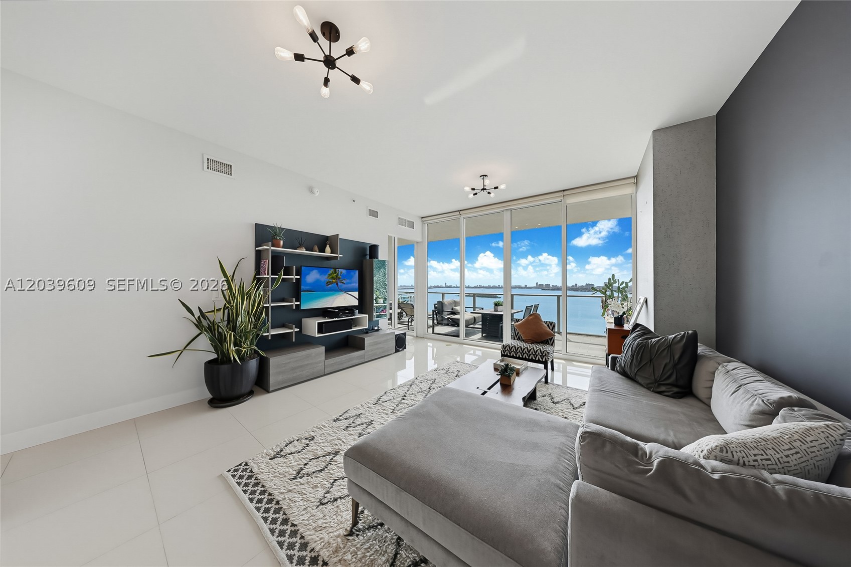 2020 N Bayshore Dr #1708, Miami FL 33137