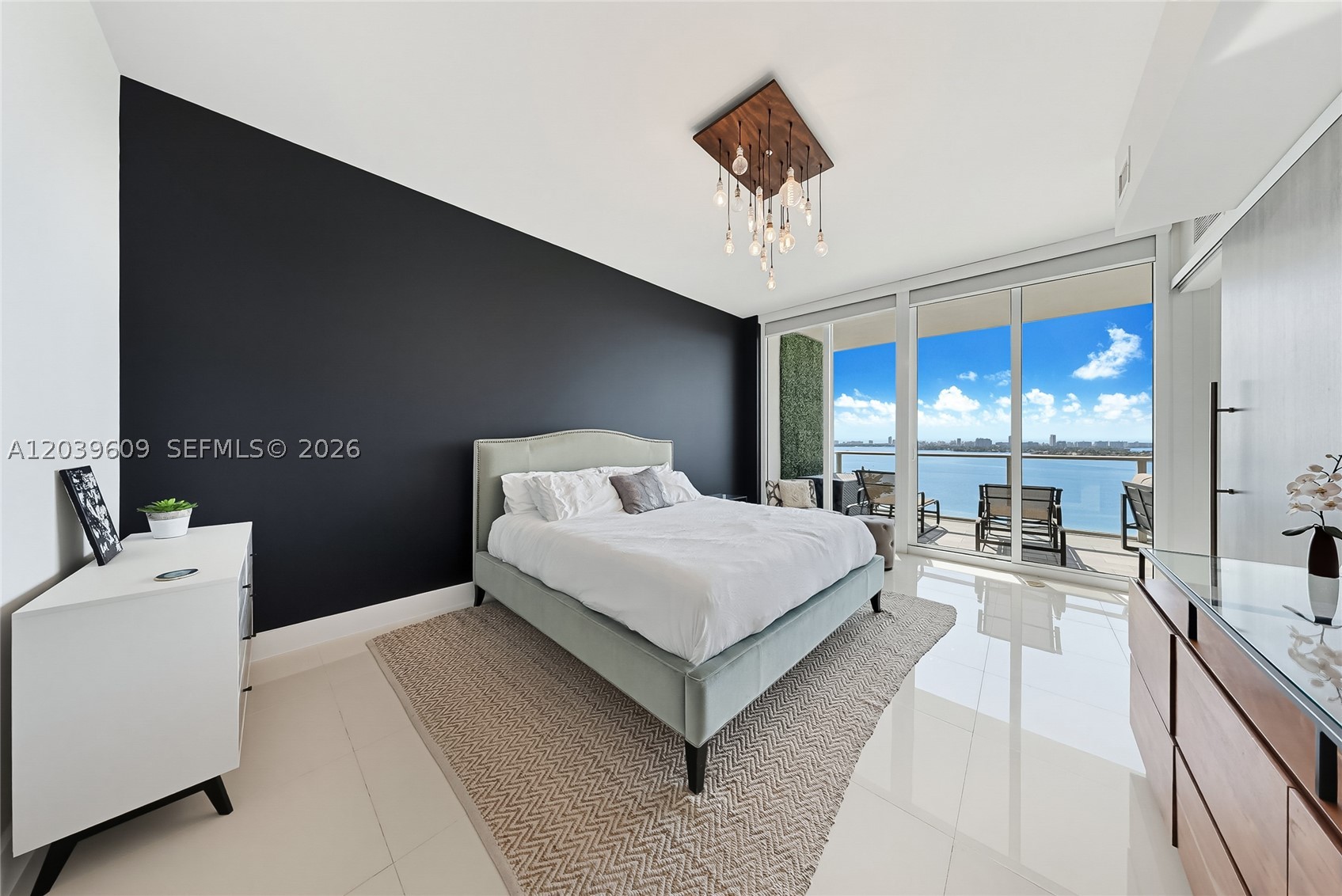 2020 N Bayshore Dr #1708, Miami FL 33137
