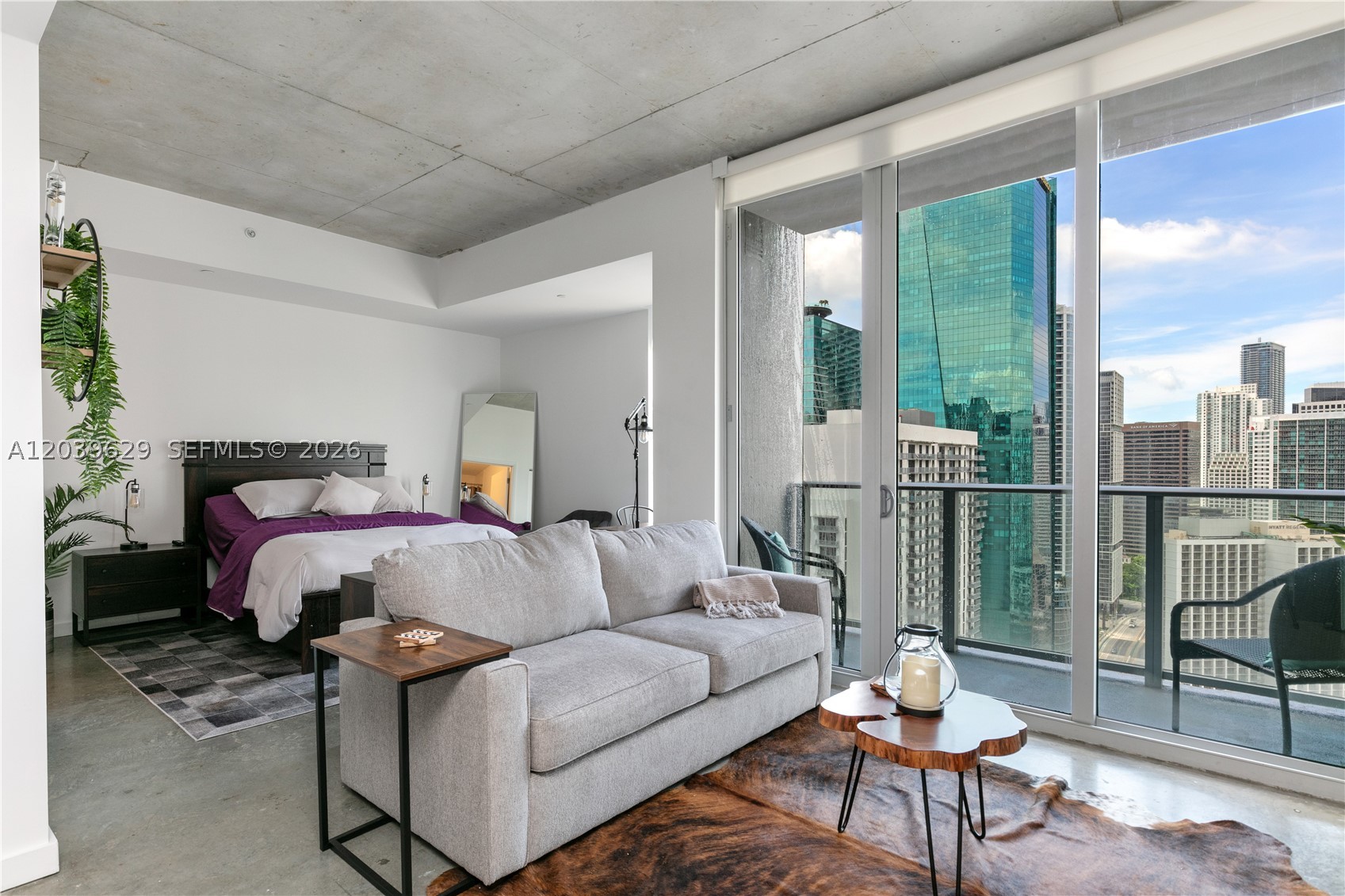 151 SE 1st St #3103, Miami FL 33131