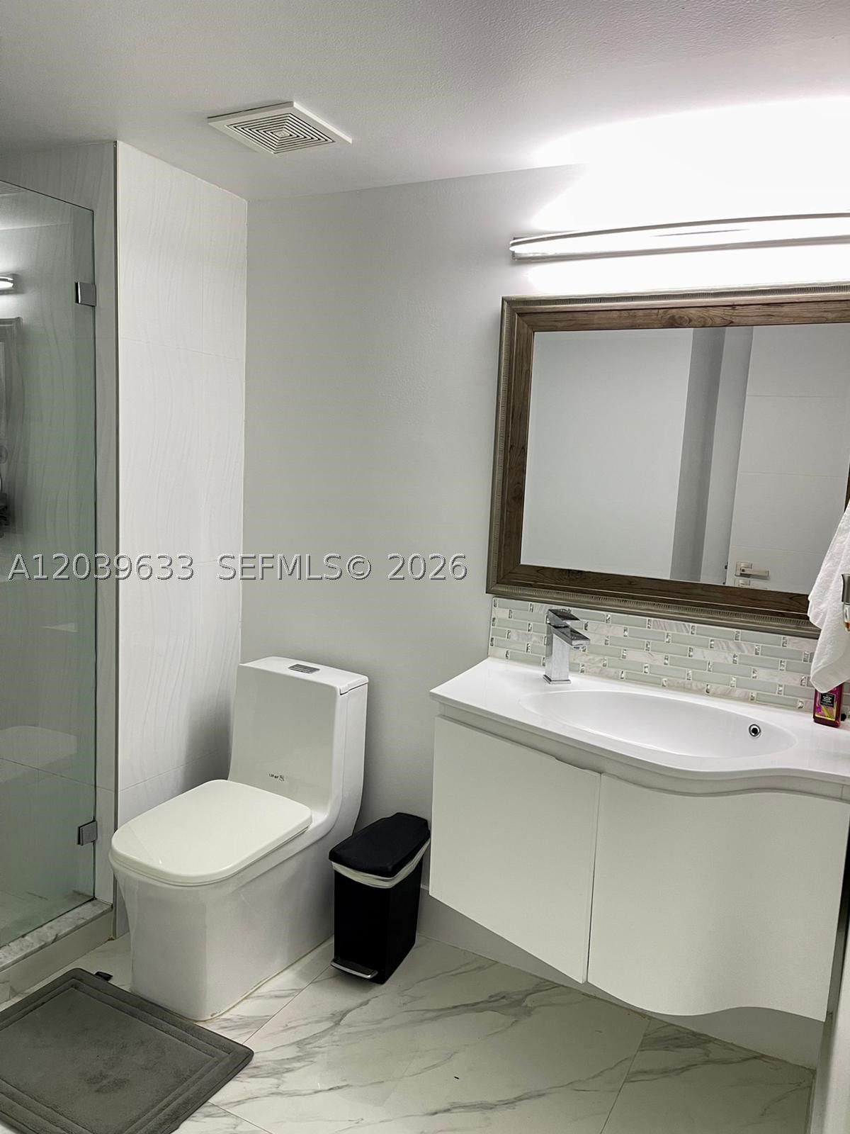 16461 Blatt Blvd #103, Weston FL 33326
