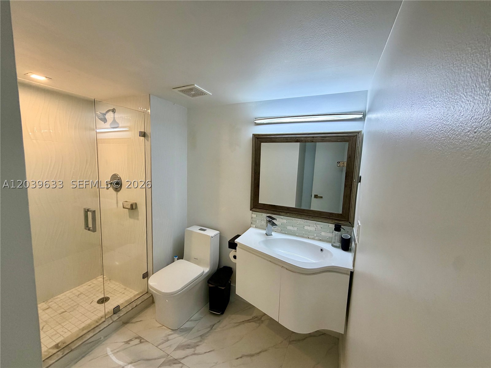 16461 Blatt Blvd #103, Weston FL 33326