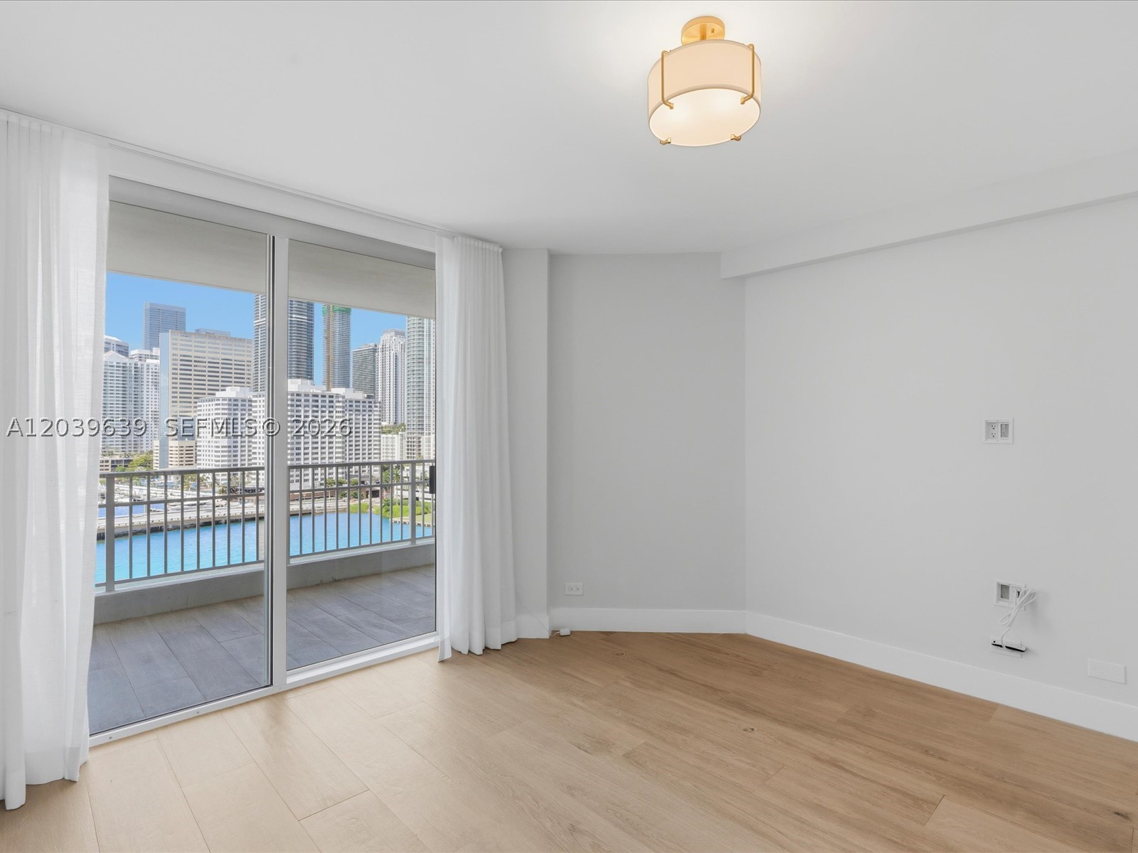701 Brickell Key Blvd #1201, Miami FL 33131