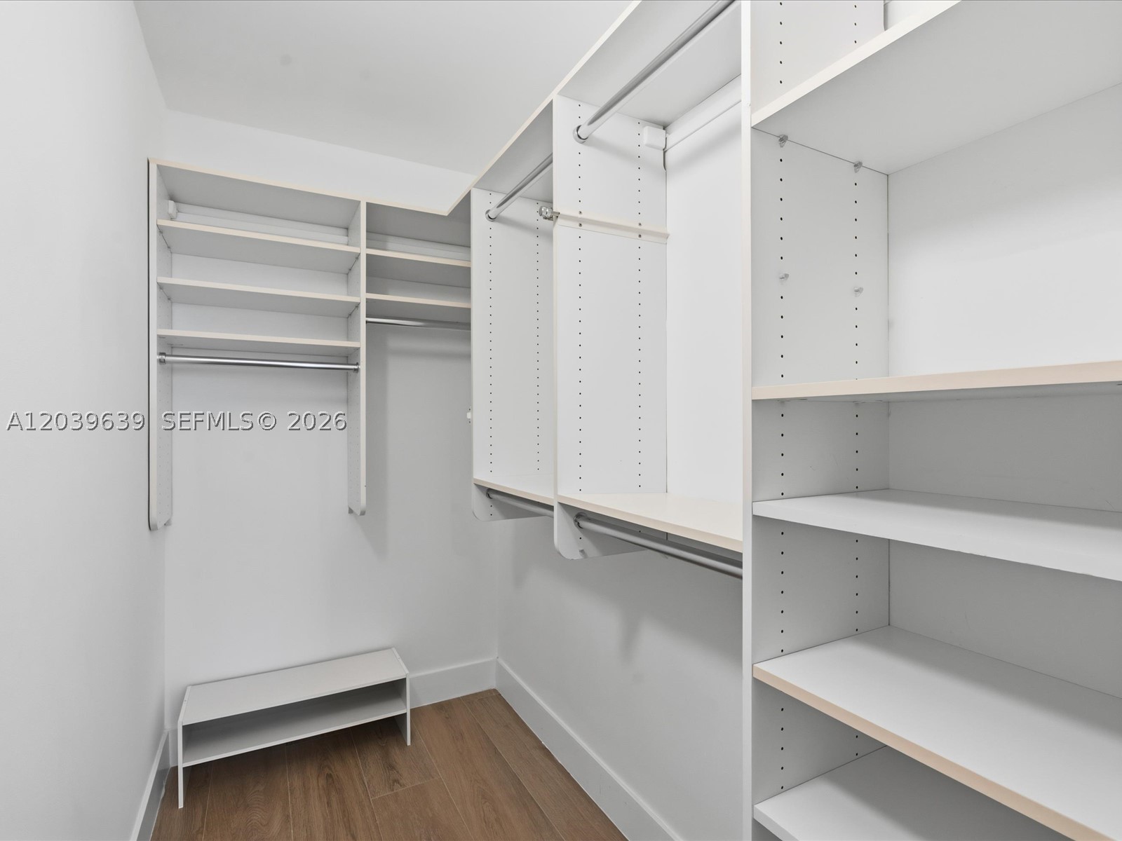 701 Brickell Key Blvd #1201, Miami FL 33131