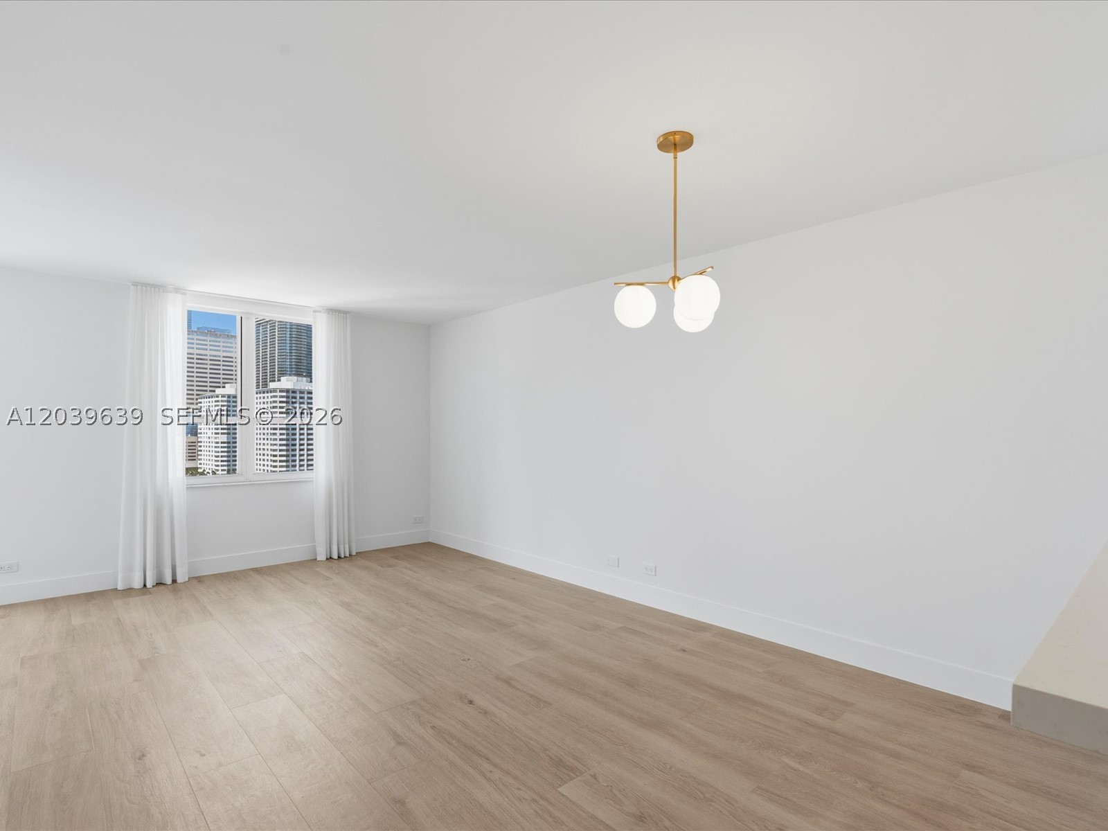 701 Brickell Key Blvd #1201, Miami FL 33131