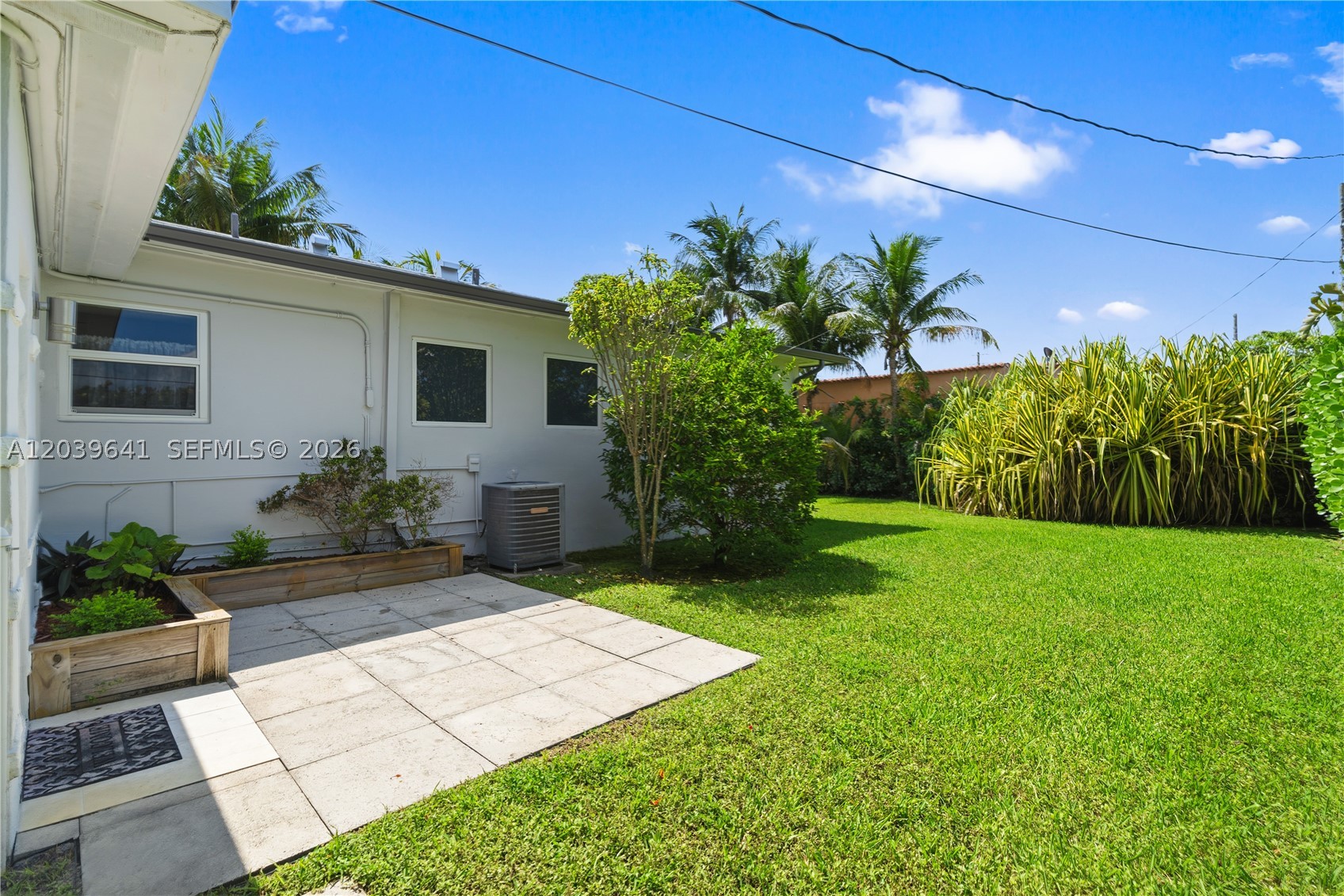 5790 SW 3rd St, Miami FL 33144