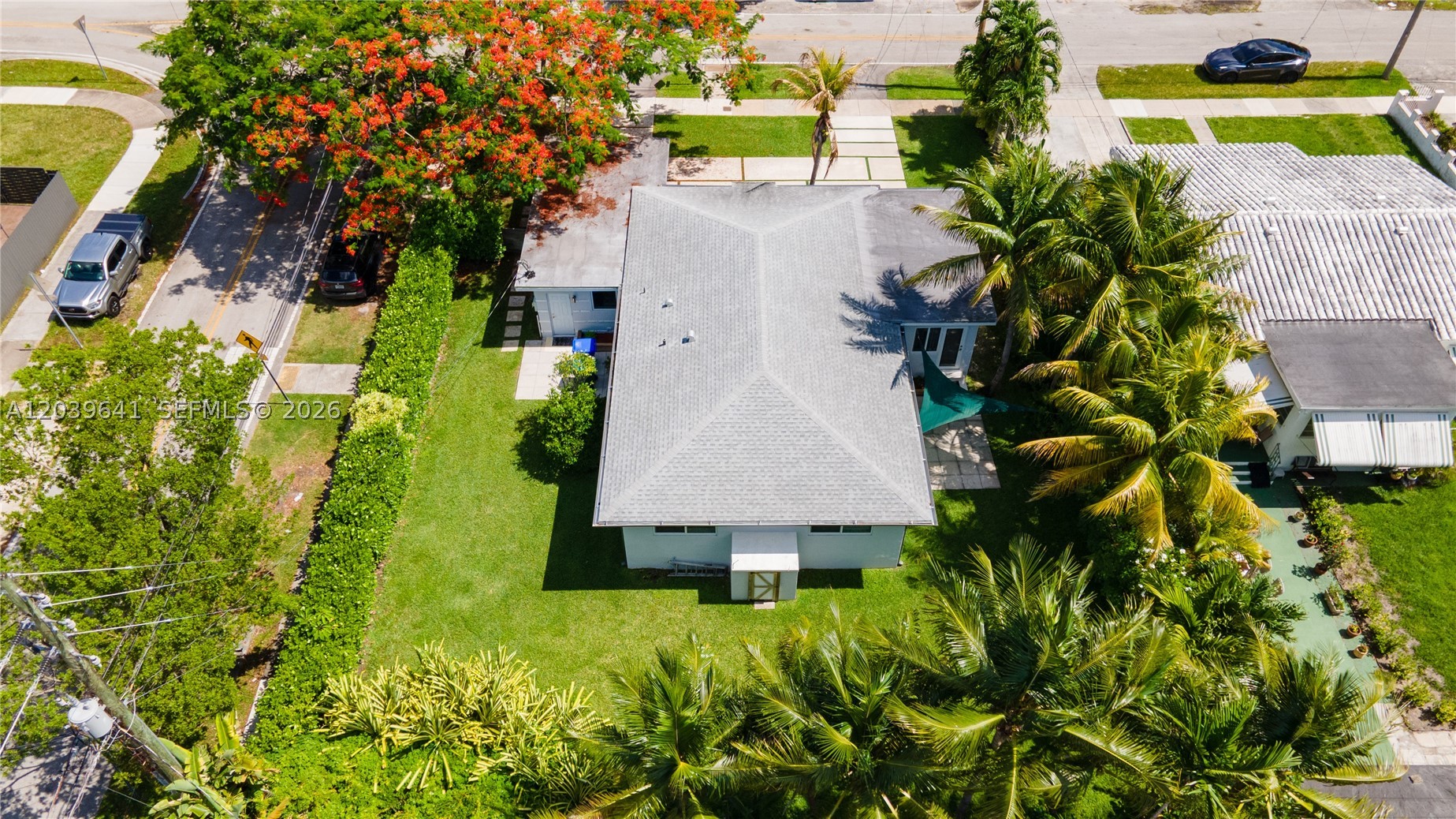 5790 SW 3rd St, Miami FL 33144