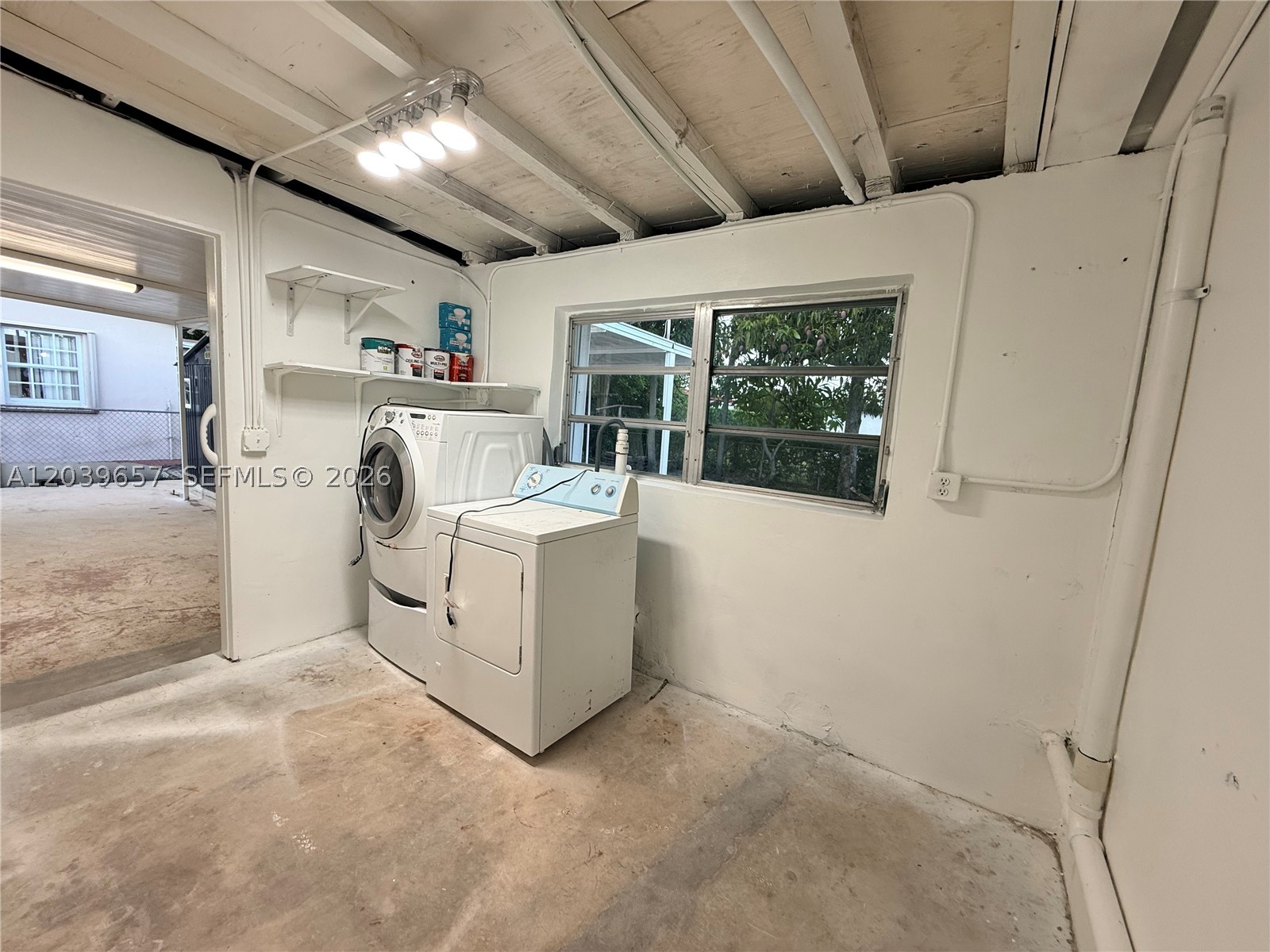 561 W 39th St #n/a, Hialeah FL 33012