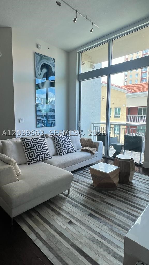 9066 SW 73rd Ct #607, Miami FL 33156