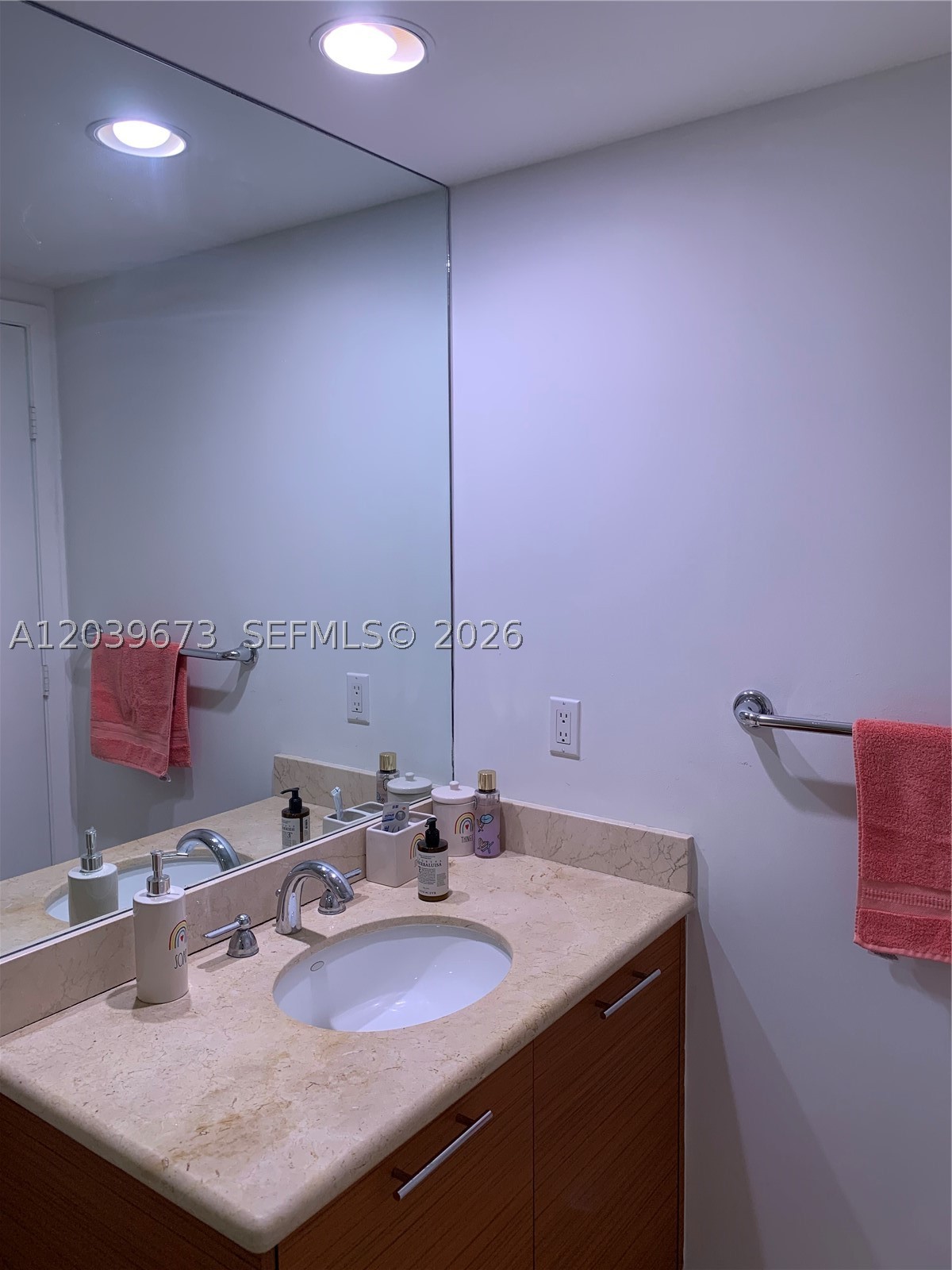 50 Biscayne Blvd #3001, Miami FL 33132