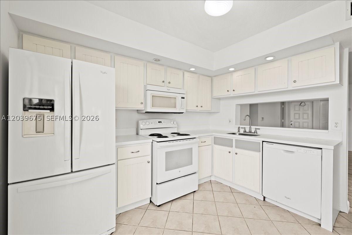 999 Hamilton Dr #999B, Homestead FL 33034