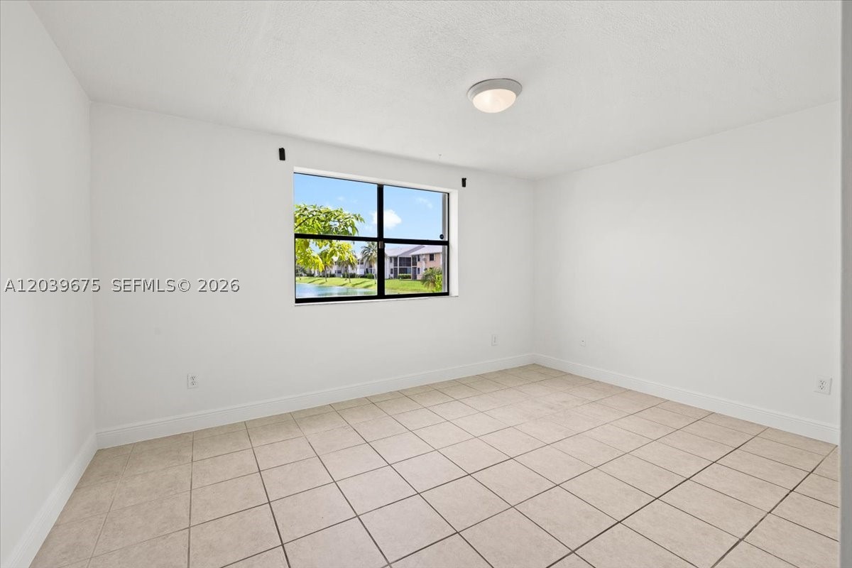 999 Hamilton Dr #999B, Homestead FL 33034